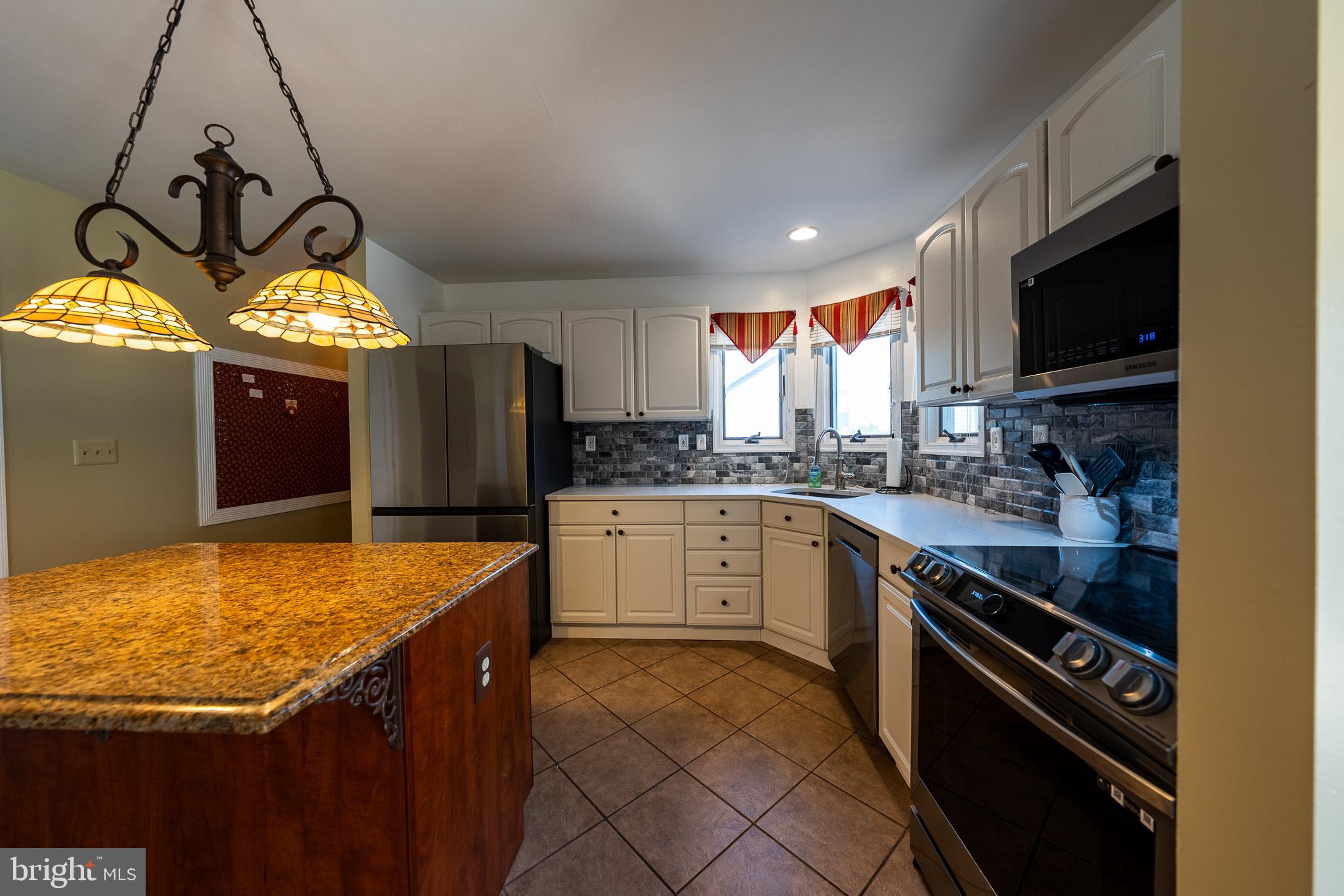 QUAIL MEADOW - Residential