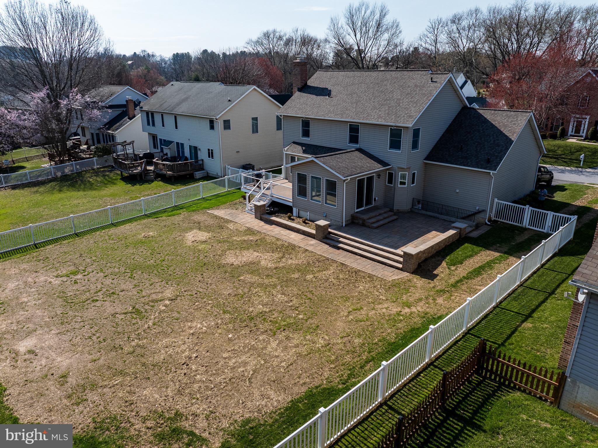 QUAIL MEADOW - Residential