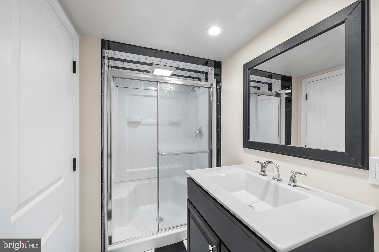 GLADWYNE - Residential Lease