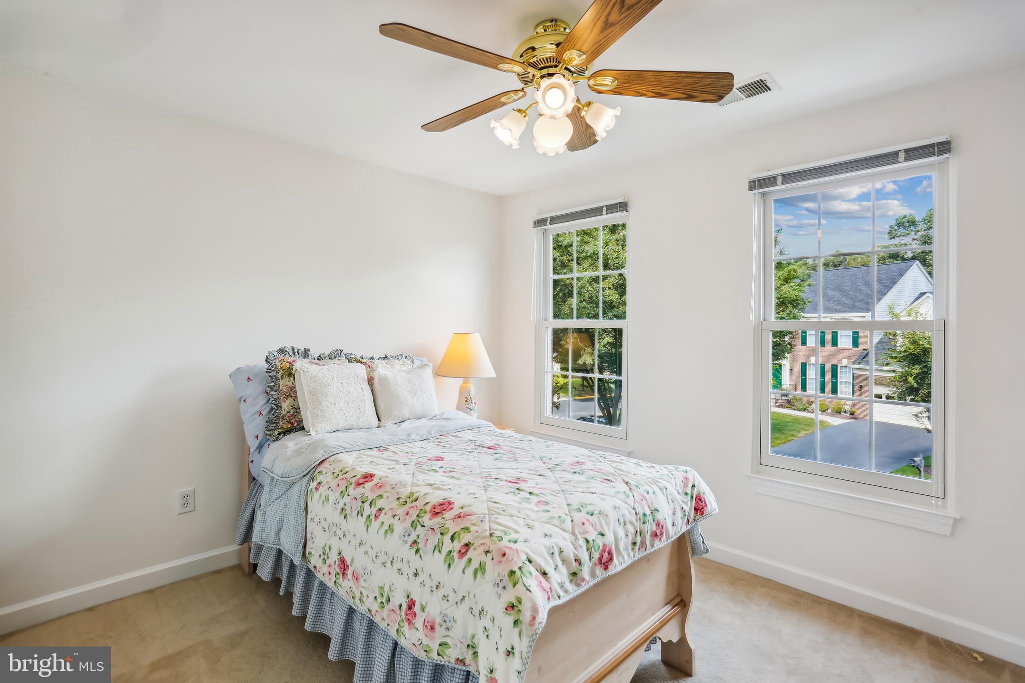 HICKORY GROVE - Residential