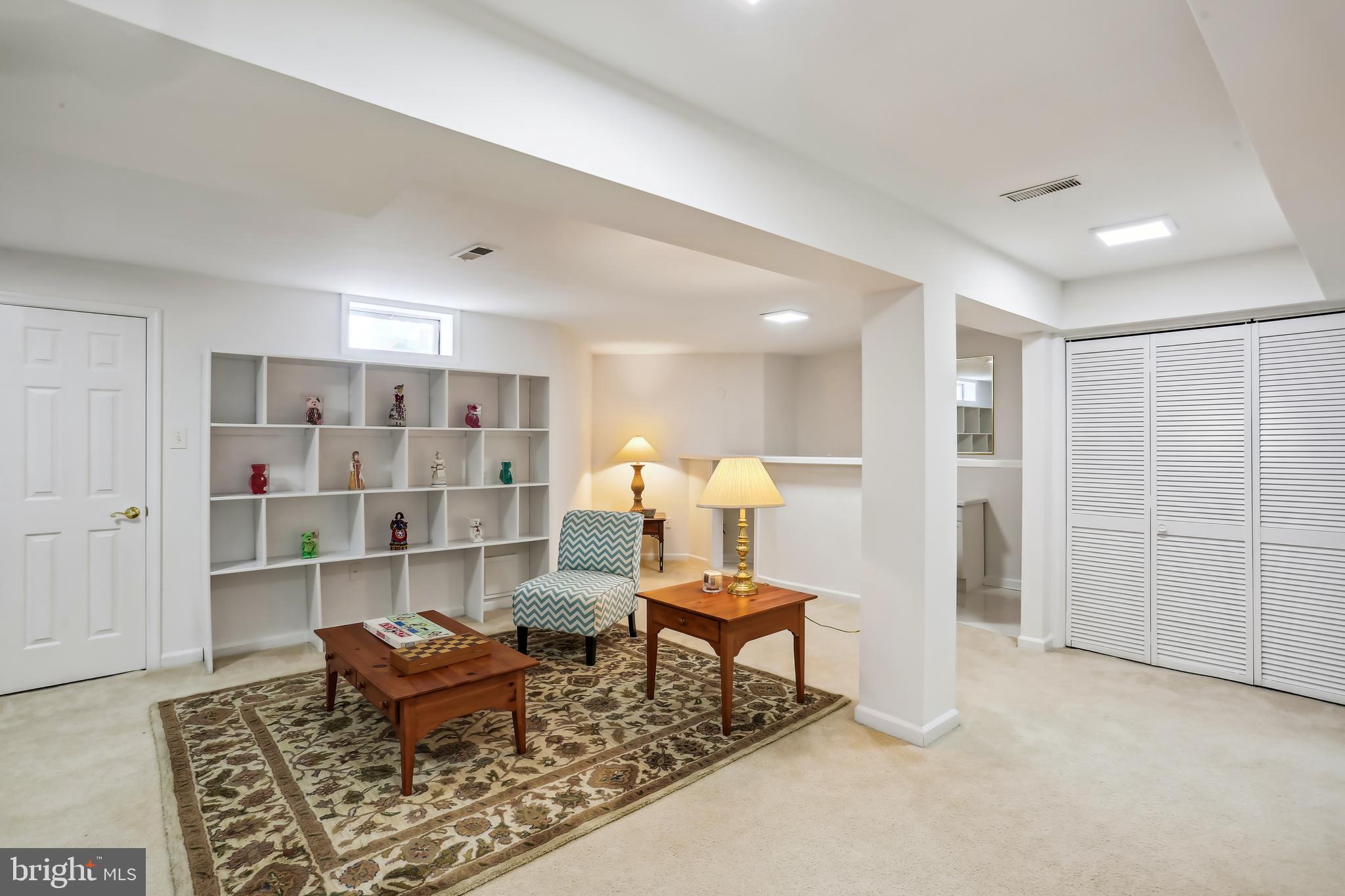 HICKORY GROVE - Residential