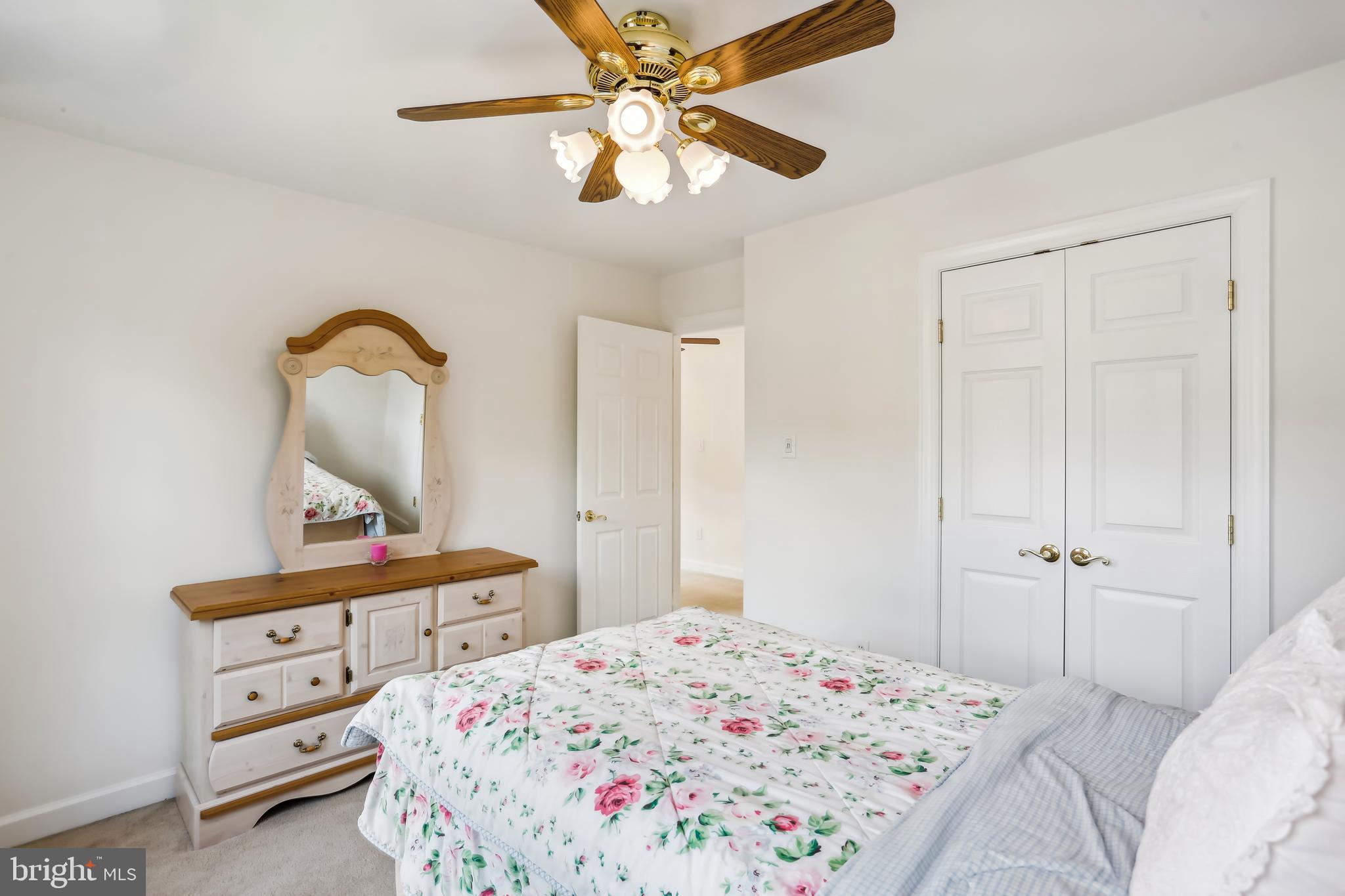 HICKORY GROVE - Residential