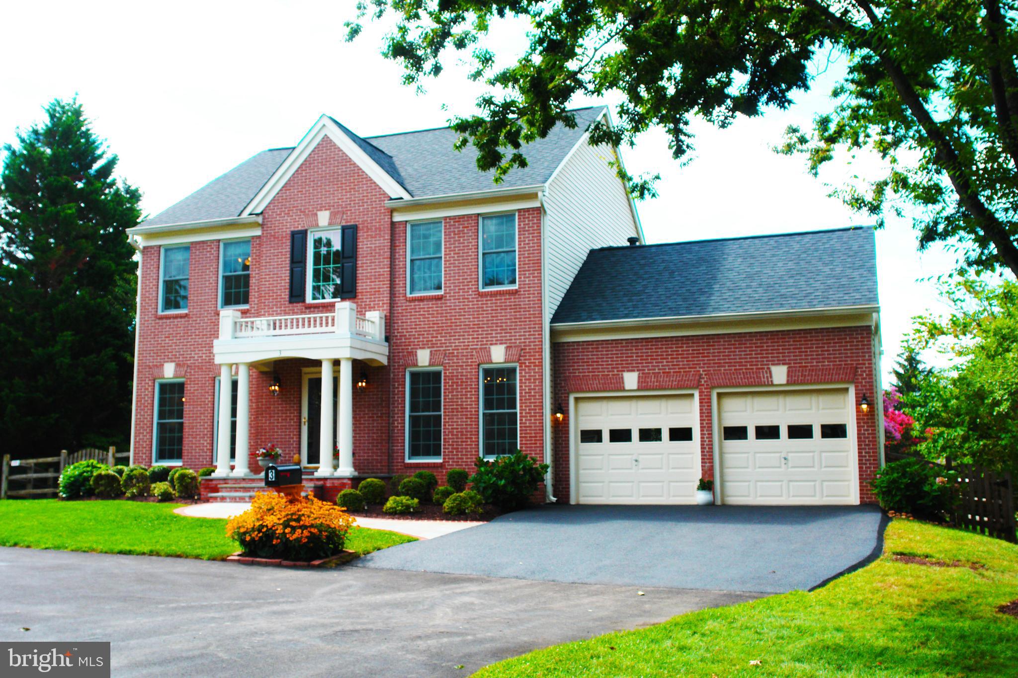 HICKORY GROVE - Residential