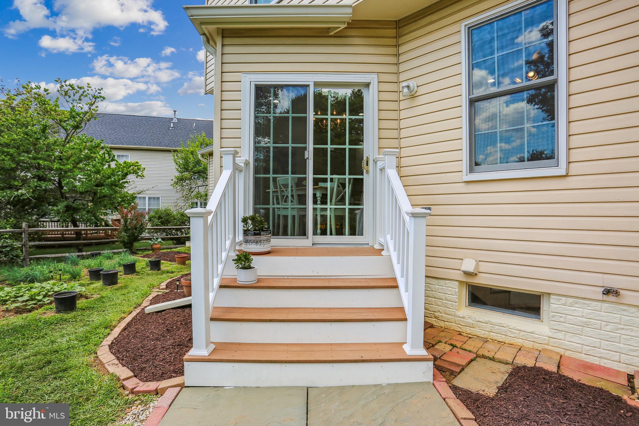 HICKORY GROVE - Residential