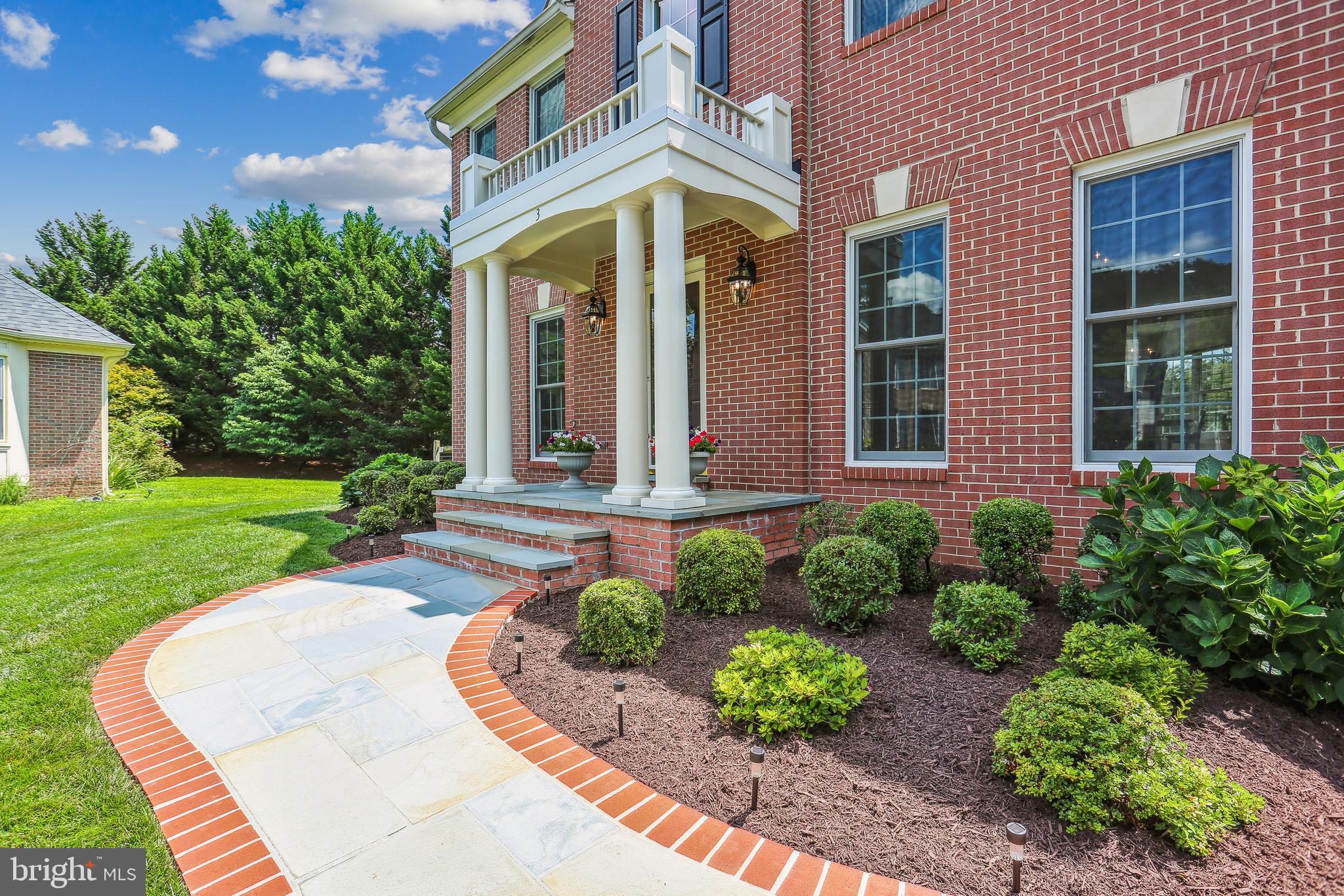 HICKORY GROVE - Residential