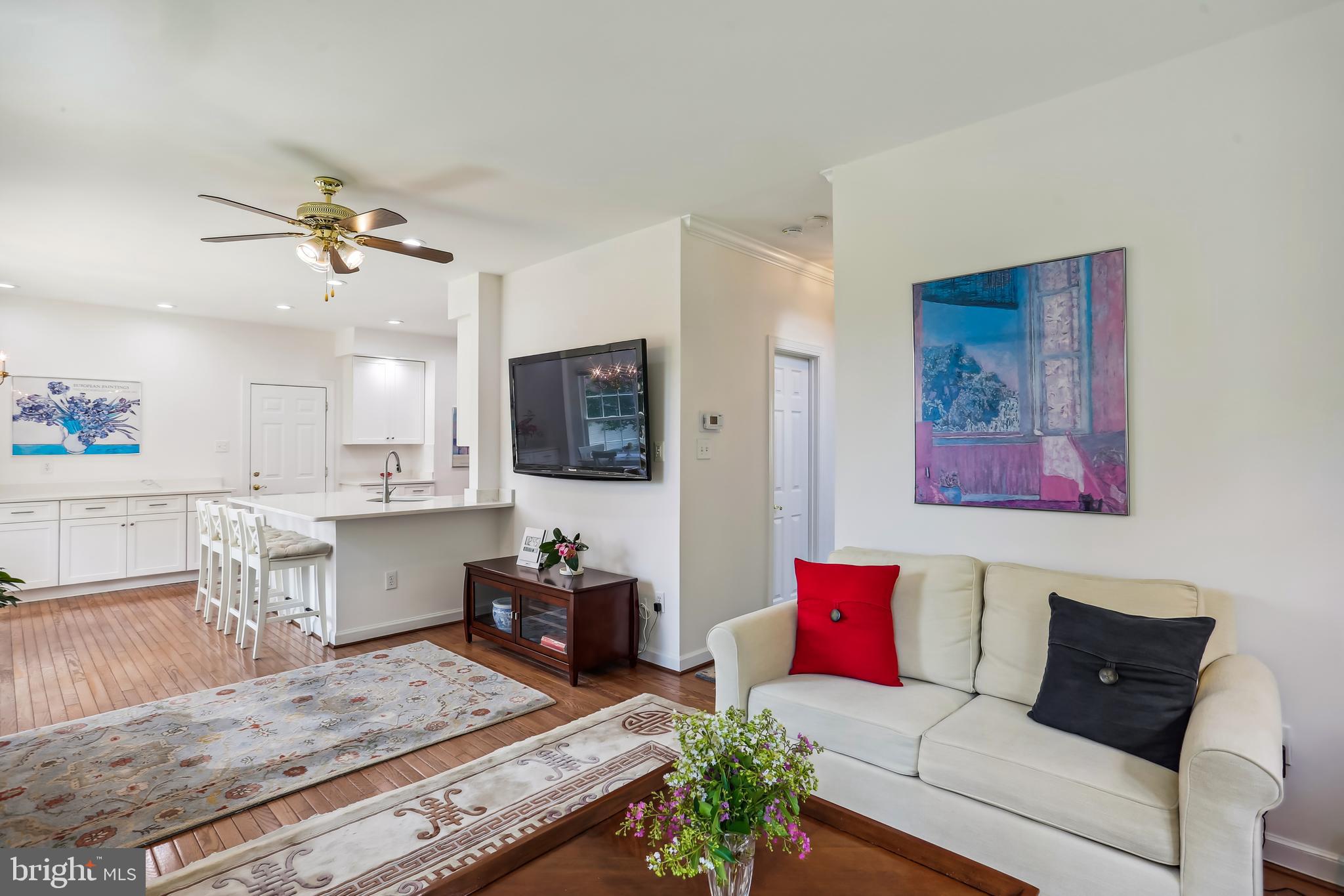 HICKORY GROVE - Residential