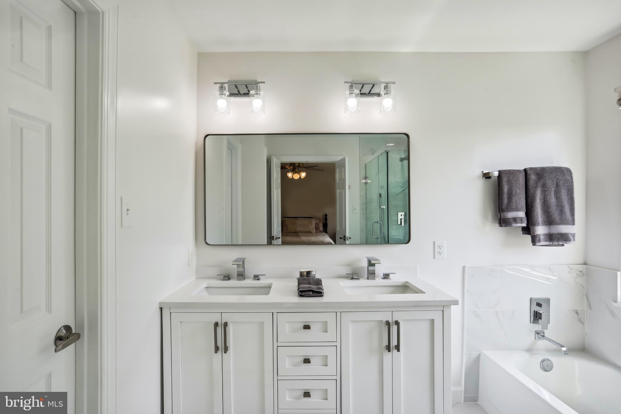 HICKORY GROVE - Residential