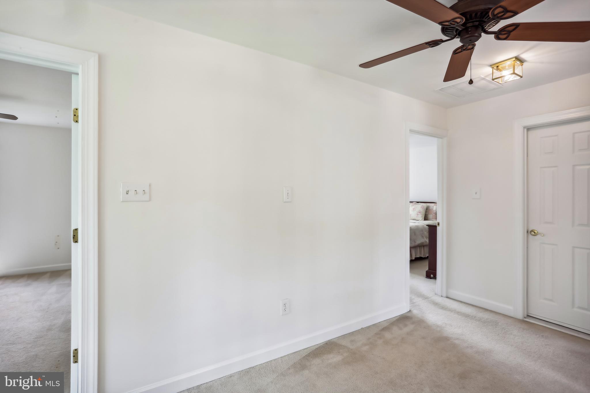 HICKORY GROVE - Residential