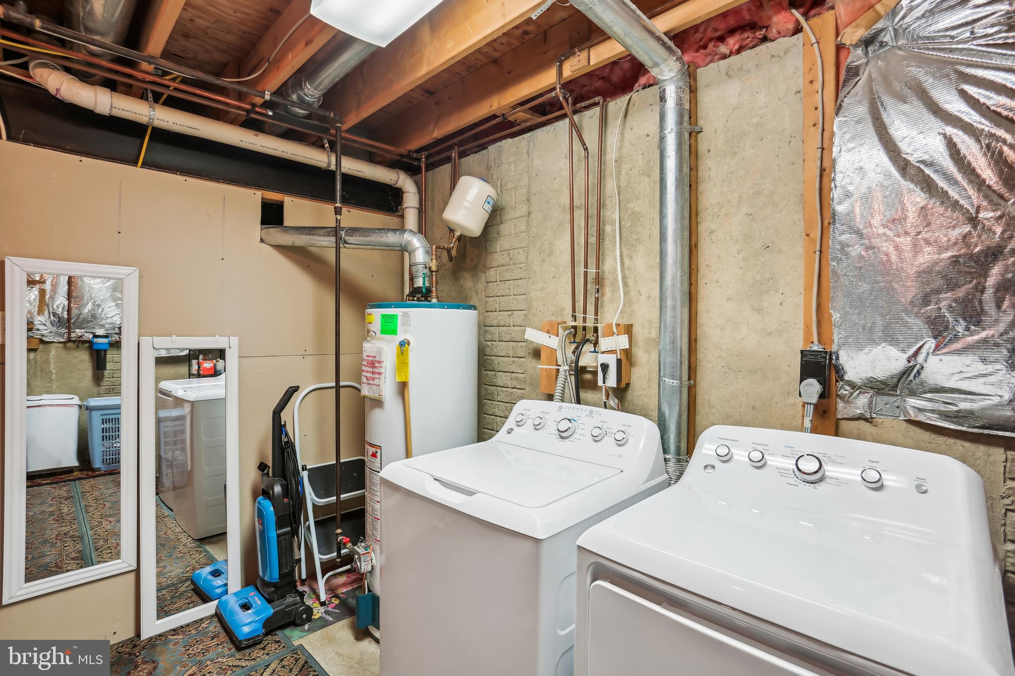 HICKORY GROVE - Residential