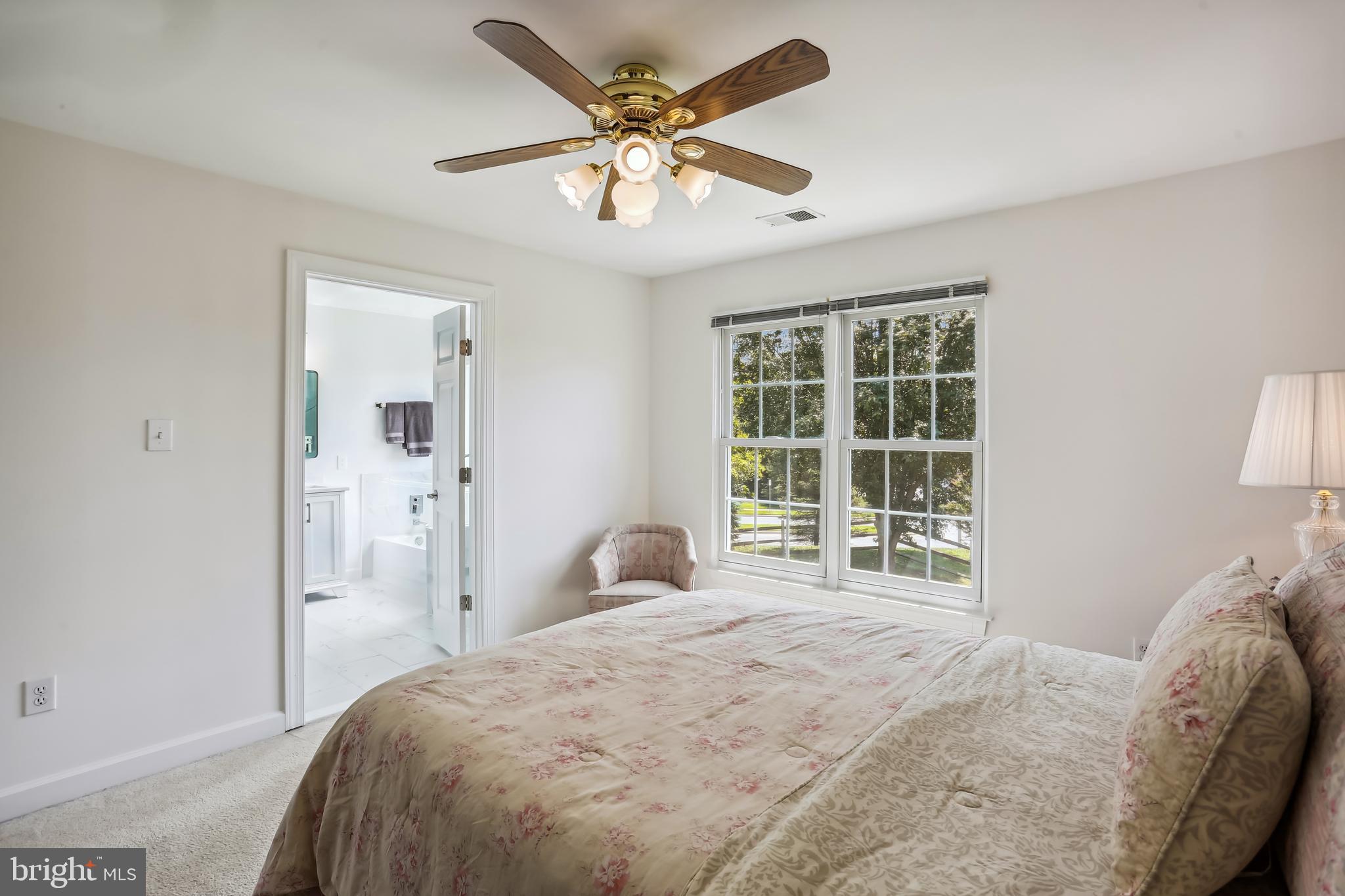 HICKORY GROVE - Residential