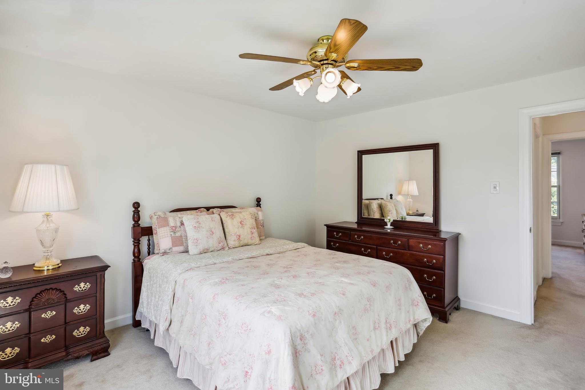 HICKORY GROVE - Residential