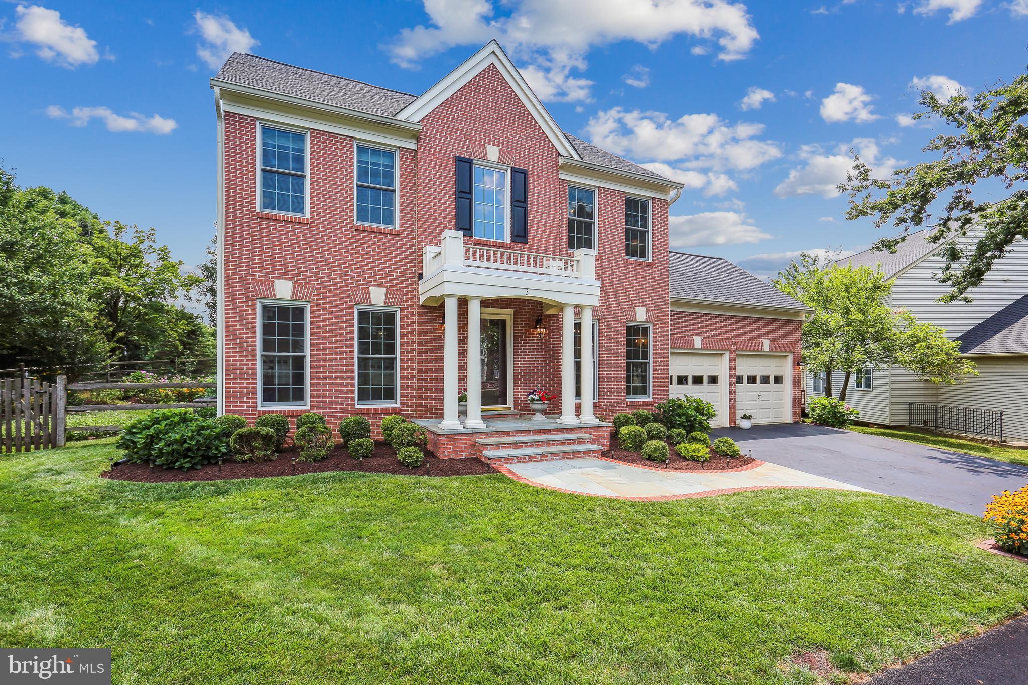 HICKORY GROVE - Residential