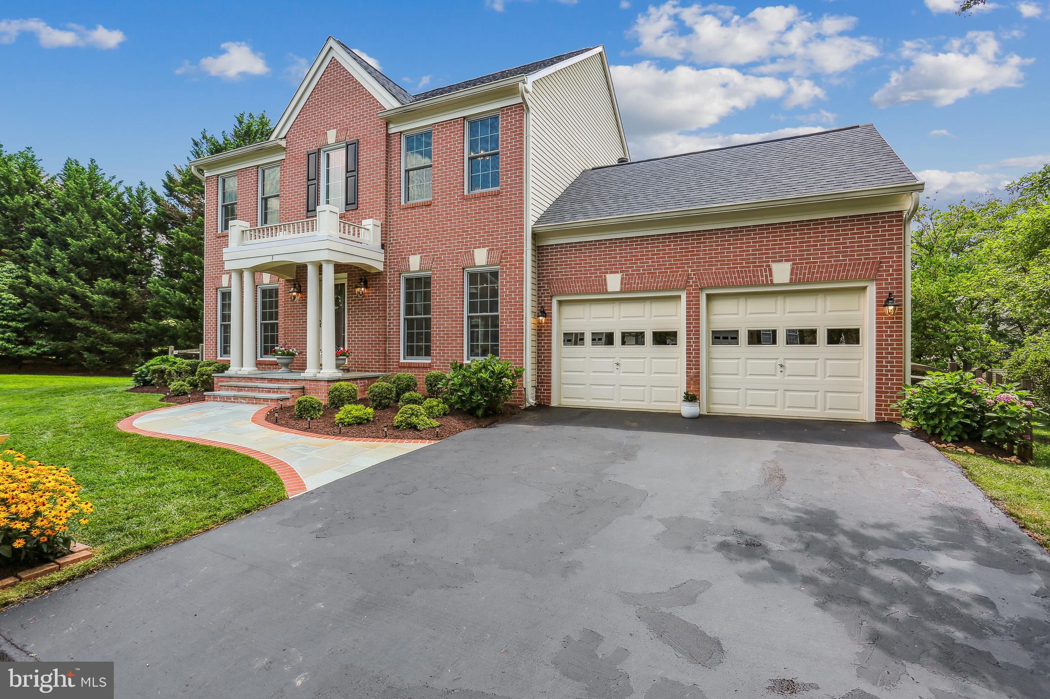 HICKORY GROVE - Residential