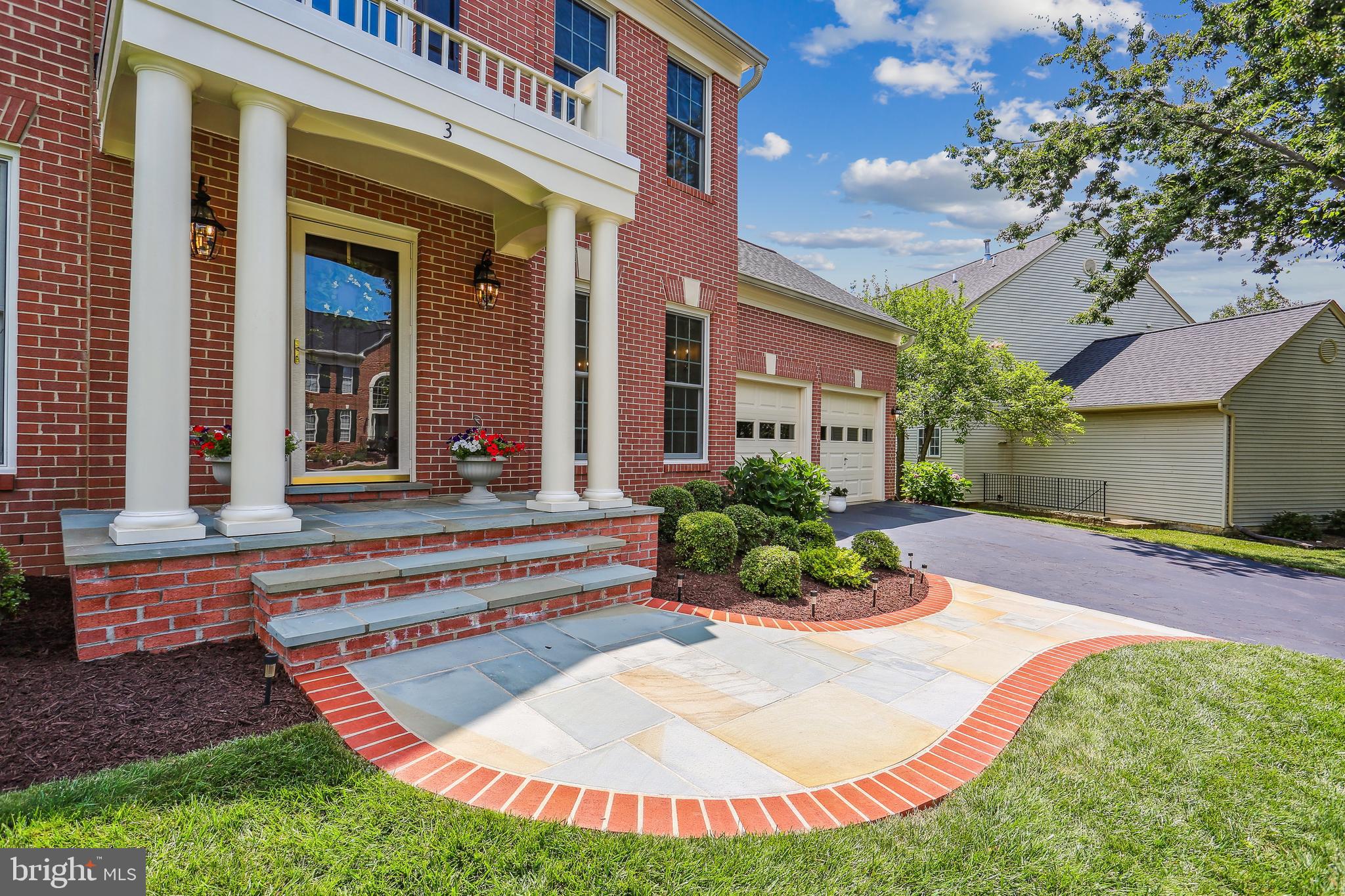 HICKORY GROVE - Residential