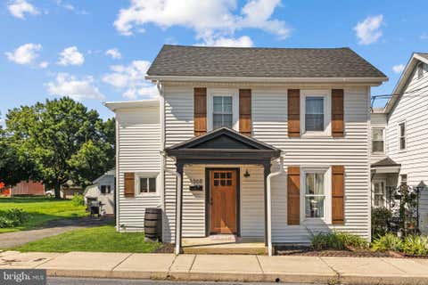 Photo of 1368 Apple Street, EPHRATA, PA 17522 (MLS # PALA2093524)