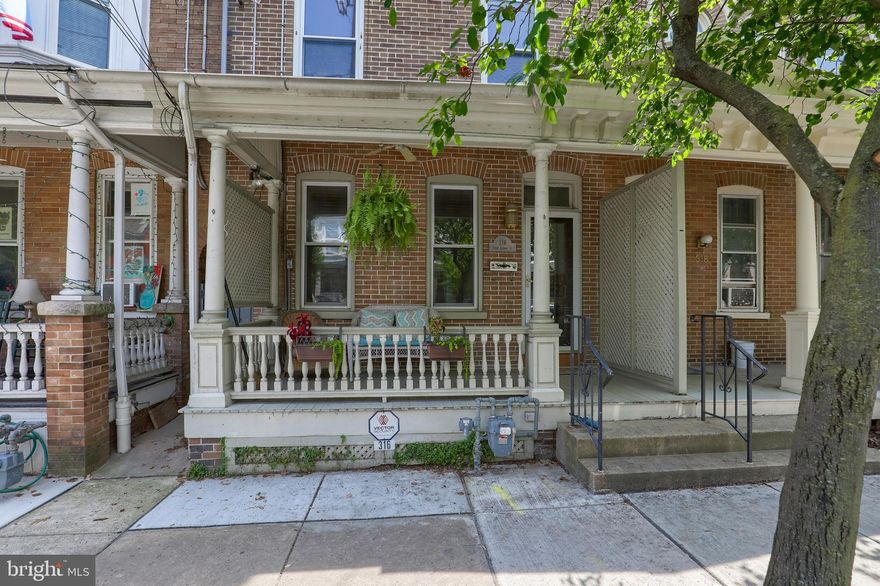 This charming 4 bedroom 2 bathroom rowhome is located in the heart of Lancaster City, just steps away from all the city has to offer. Close to cafes, restaurants, parks, shopping, Central Market, museums, the Fulton Theater, and much more. The home features hardwood floors throughout, tons of original woodwork and charm, fresh paint, and an updated kitchen with granite countertops and stainless steel appliances. It has a full front porch as well as a fenced in rear patio. All bedrooms are great size and have ceiling fans. This home is move-in ready and would make a wonderful place to call home or a great investment. Don't miss out on this opportunity to own a piece of Lancaster history!