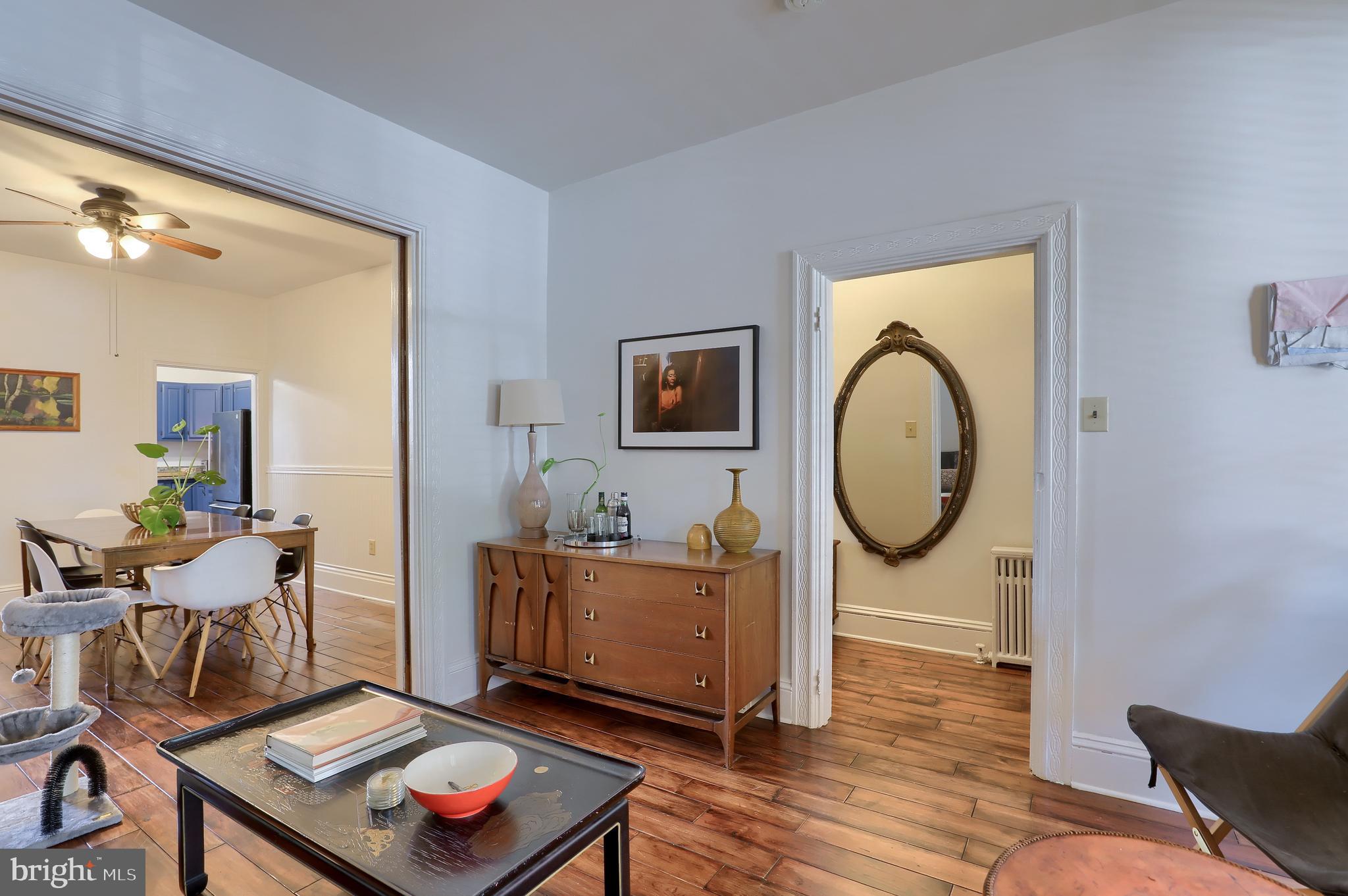 CHESTNUT HILL - Residential