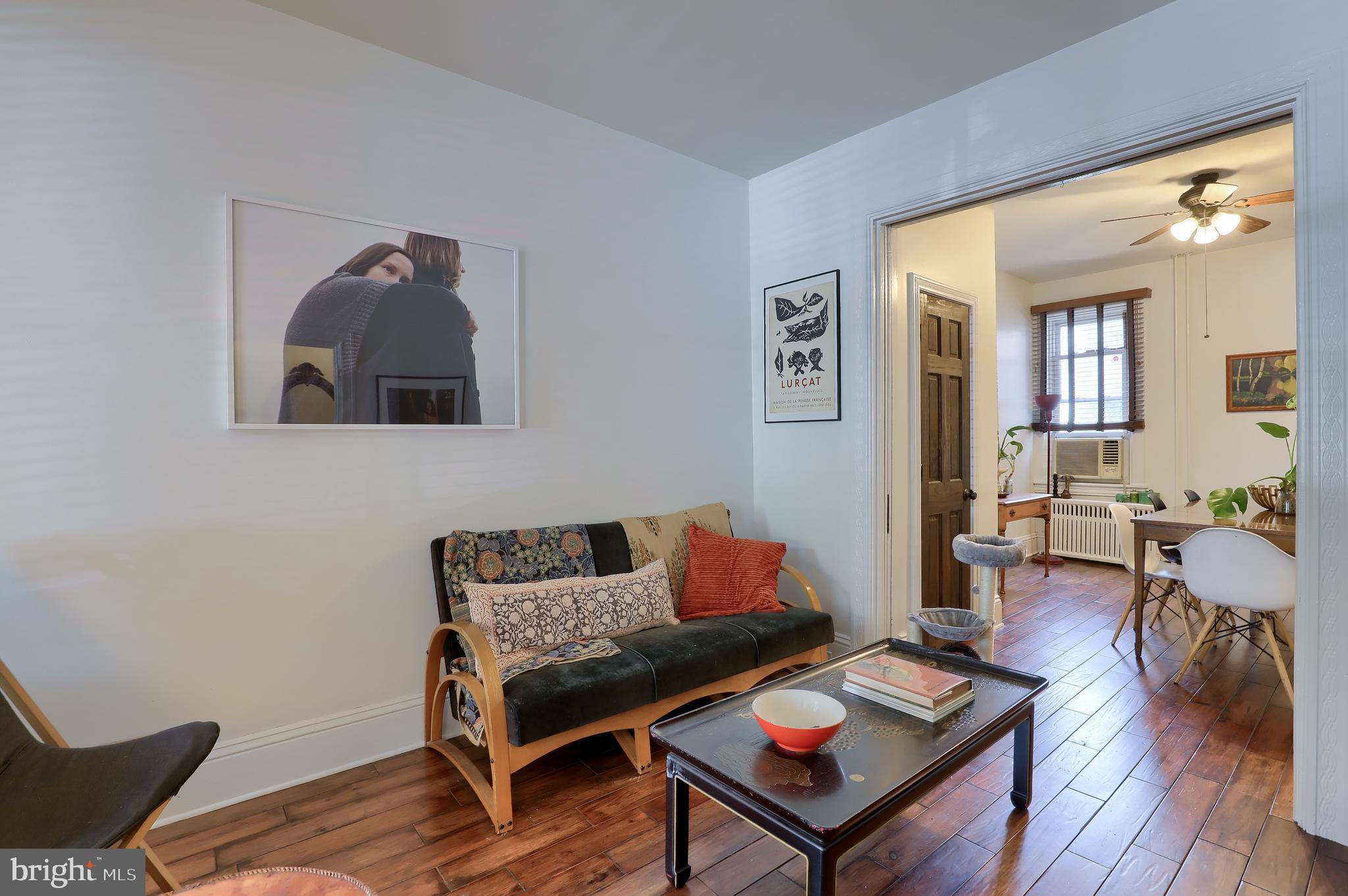 CHESTNUT HILL - Residential