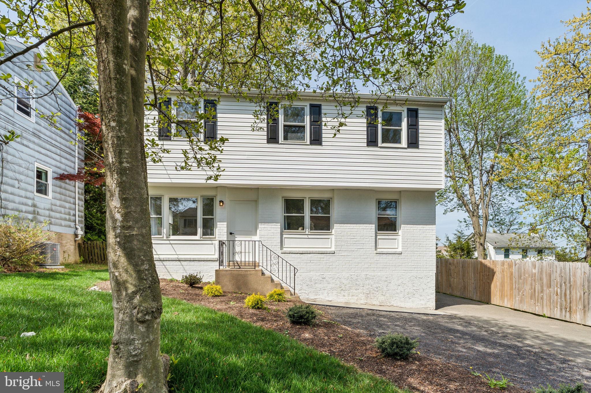 Welcome to your dream home, perfectly situated in the highly desirable Abington School District on a peaceful dead-end street. This beautifully renovated property features an open floor plan ideal for modern living and entertaining. The spacious dining room is highlighted by a large picture window that fills the space with natural light and offers a stunning view of the expansive backyard—perfect for gatherings, play, or quiet relaxation.
The brand-new kitchen is a chef’s delight, complete with quartz countertops, sleek new appliances, and island seating for casual meals or entertaining guests. A backyard shed adds convenient extra storage.
Enjoy the best of both worlds with a serene residential setting just minutes from transportation, as well as Glenside's vibrant dining, bars, and entertainment scene.
Don’t miss this move-in-ready gem—schedule your tour today!
