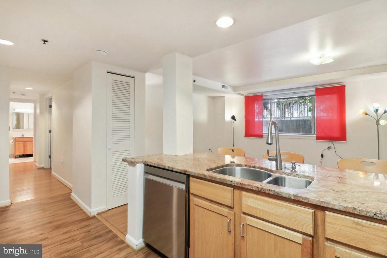 SILVER SPRING - Residential