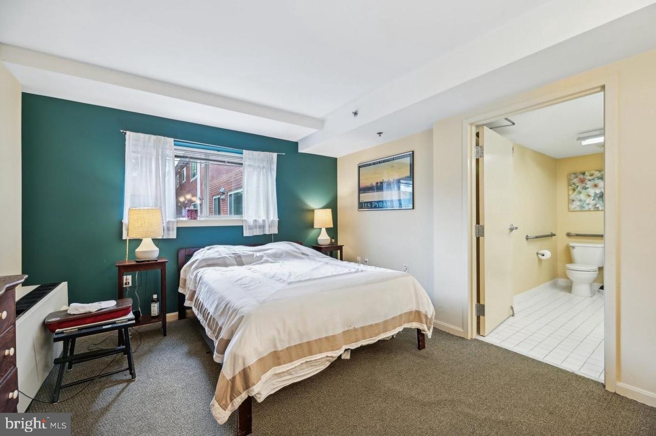 SILVER SPRING - Residential