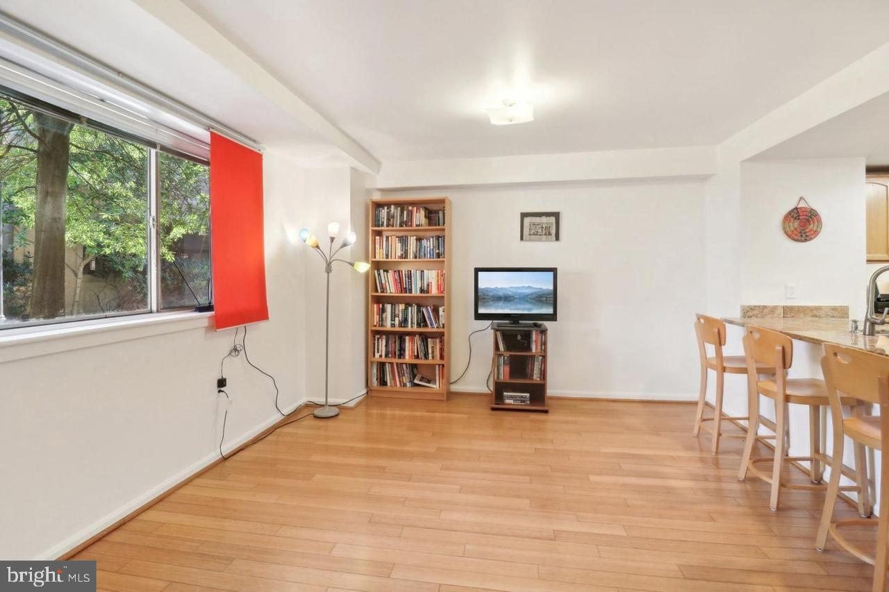 SILVER SPRING - Residential