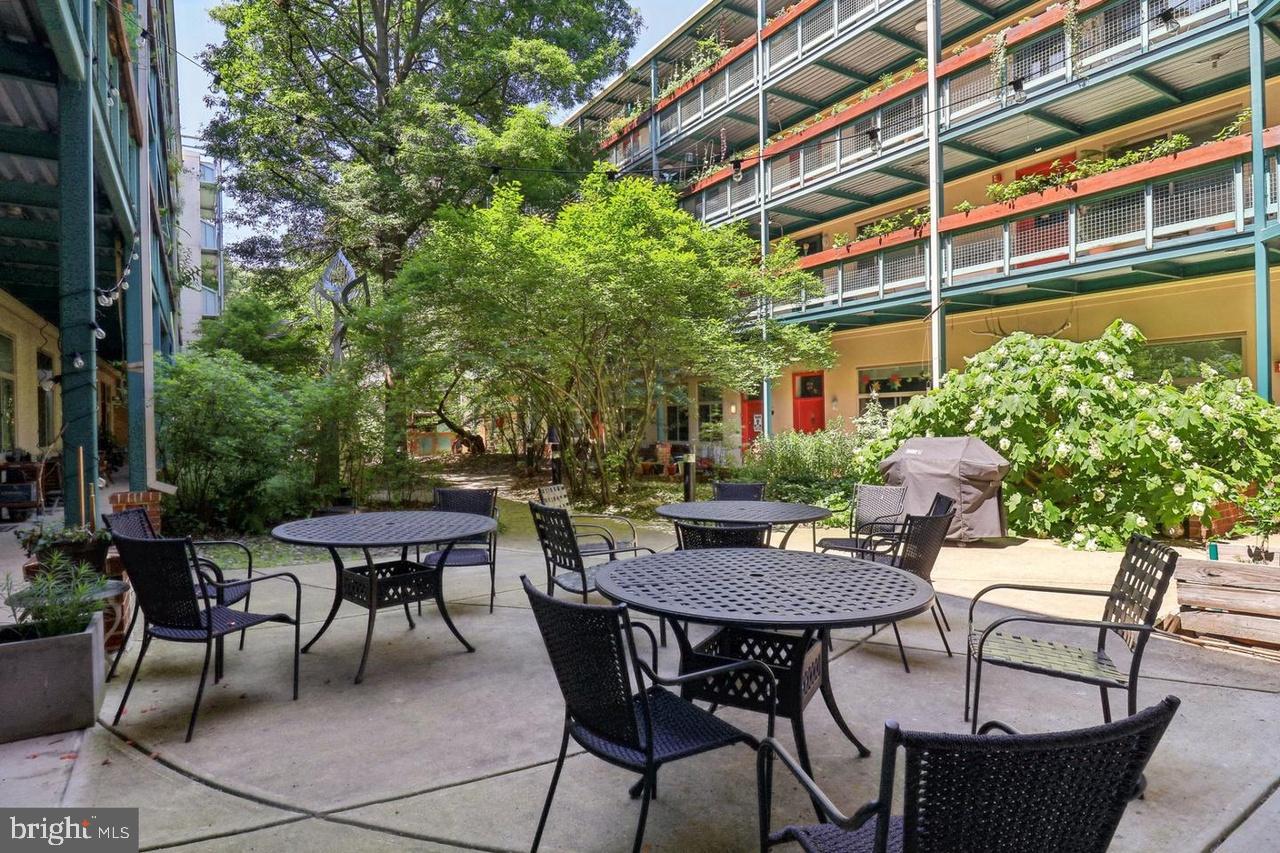 SILVER SPRING - Residential