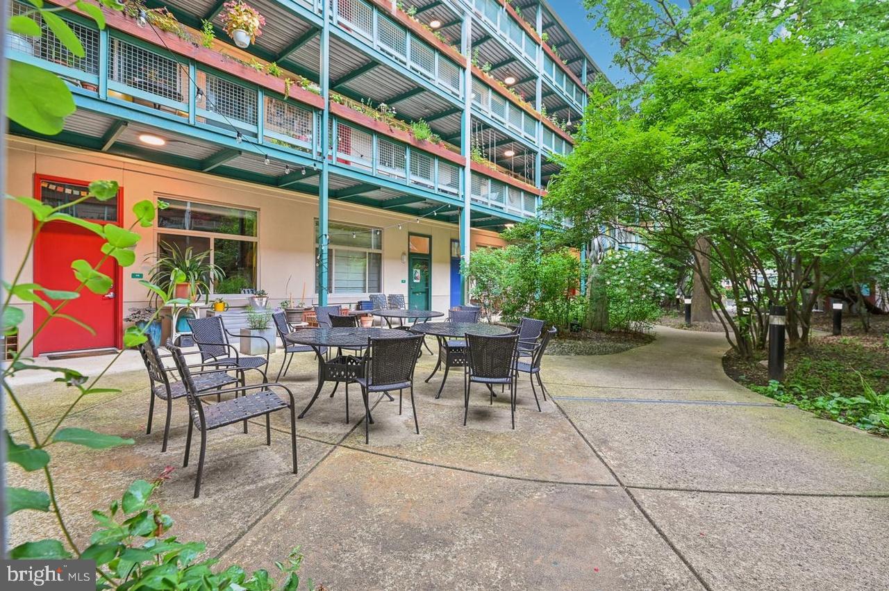 SILVER SPRING - Residential