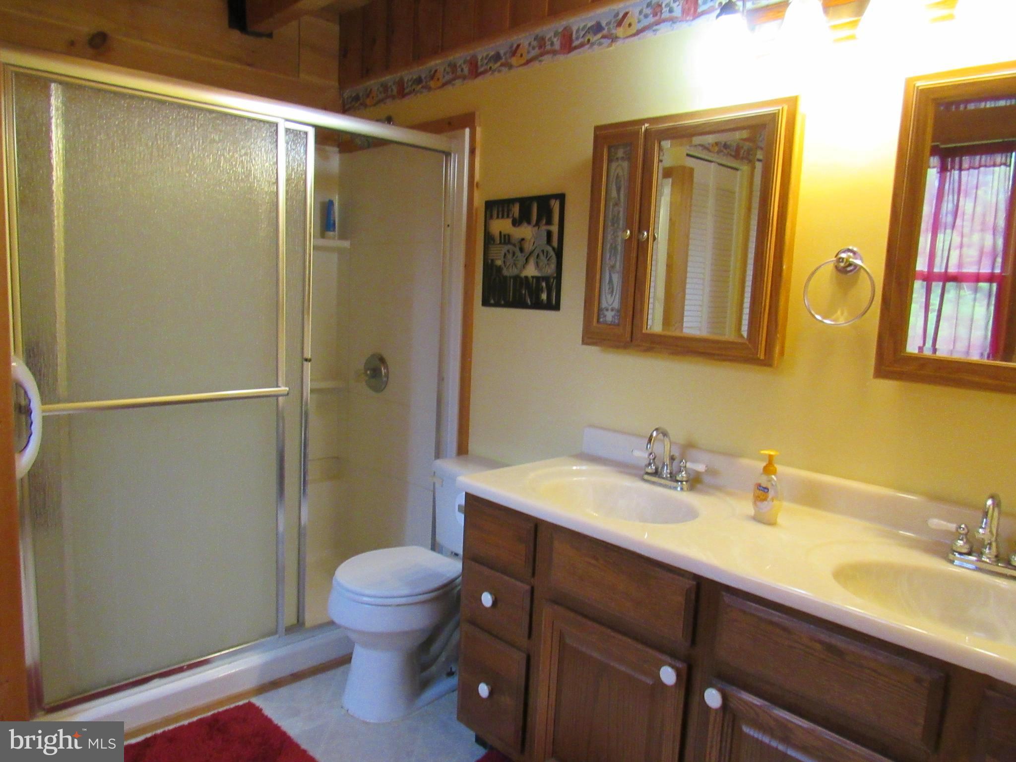 MAPLE COVE - Residential