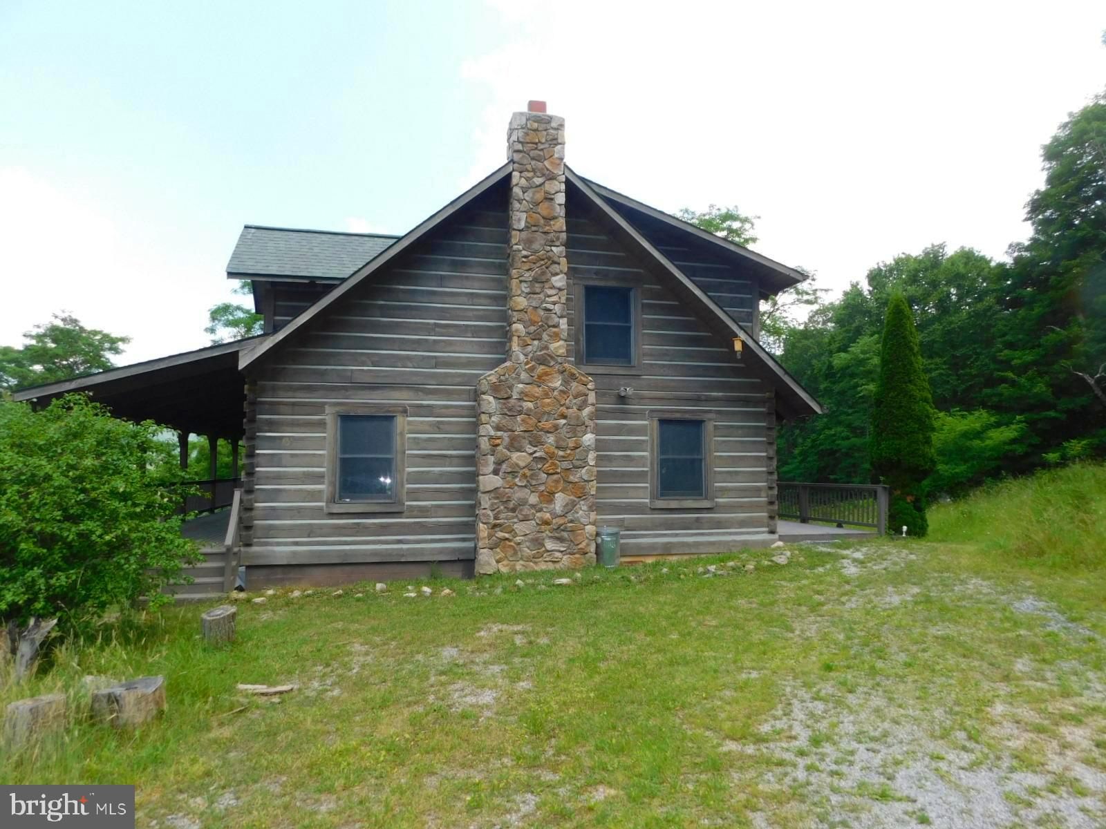 MAPLE COVE - Residential