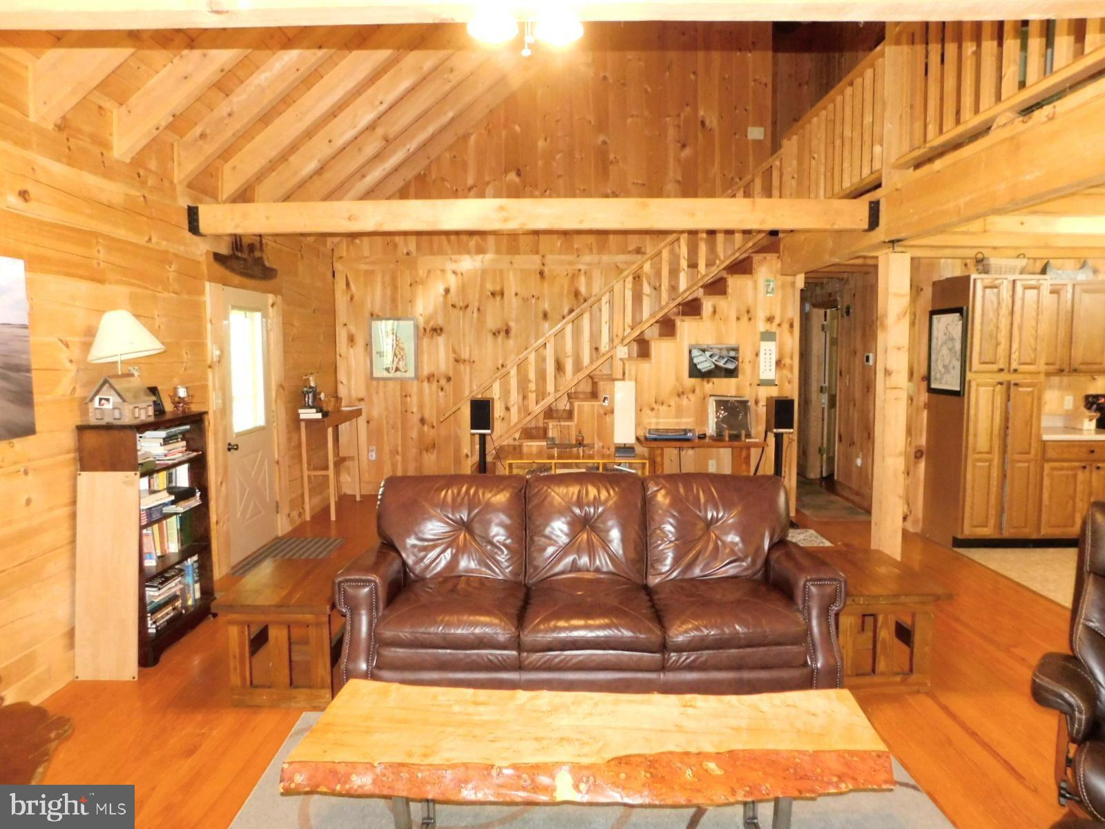 MAPLE COVE - Residential