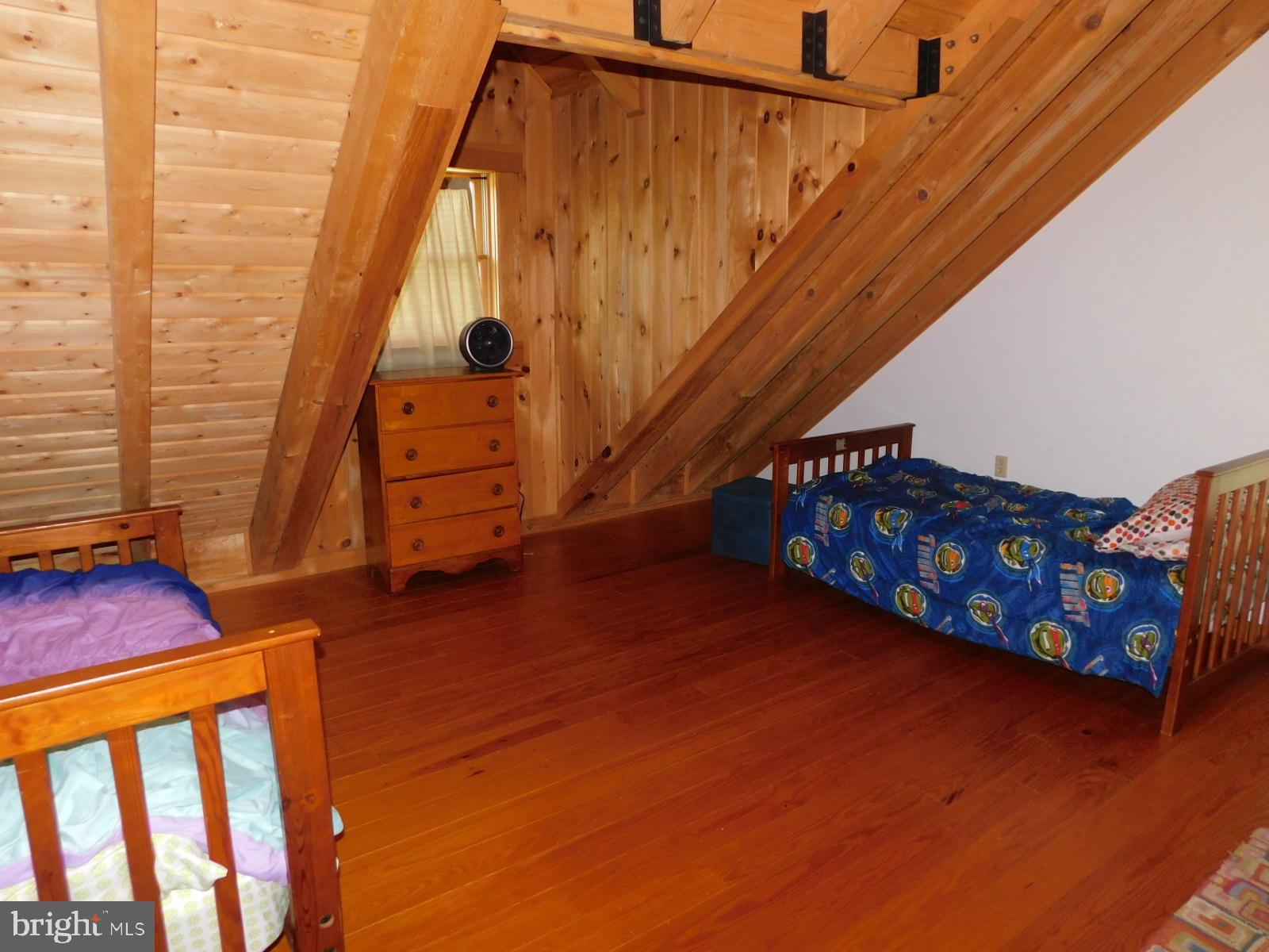 MAPLE COVE - Residential