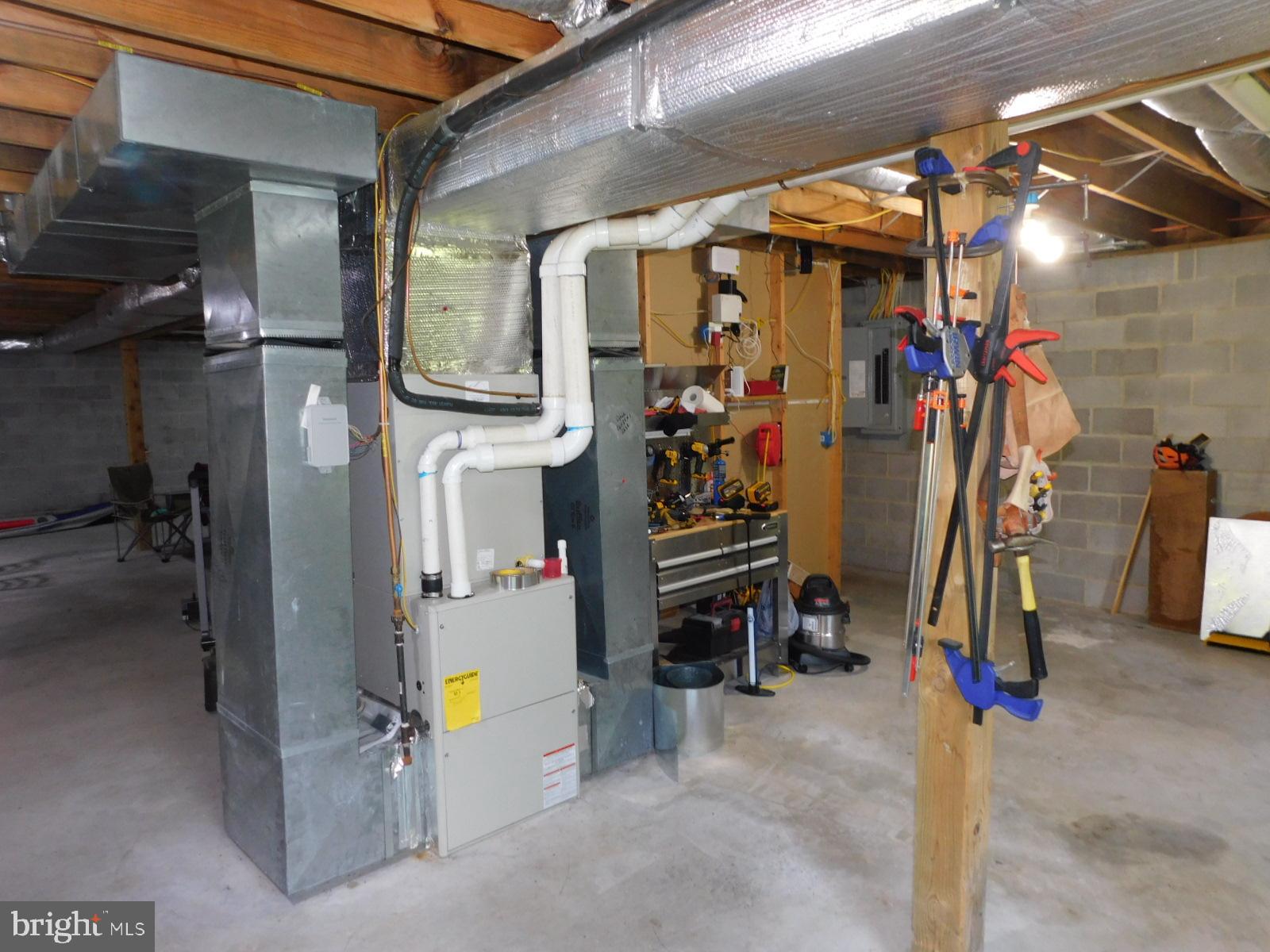 MAPLE COVE - Residential