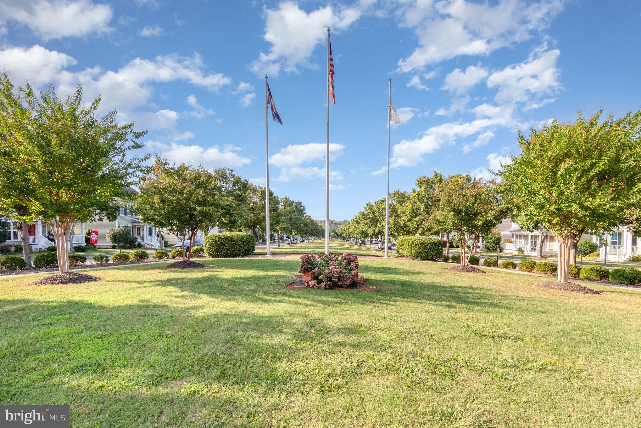 LADYSMITH VILLAGE - Residential