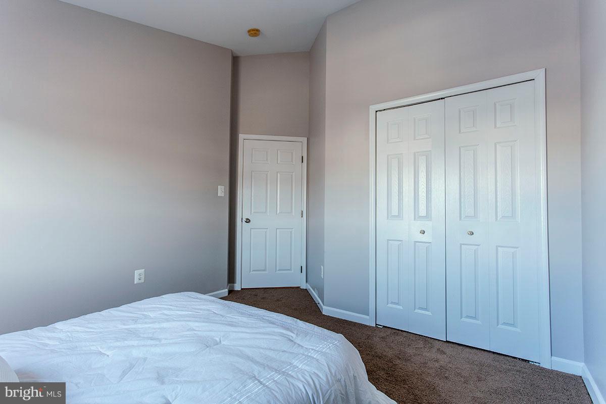 DORCHESTER VIEW - Residential