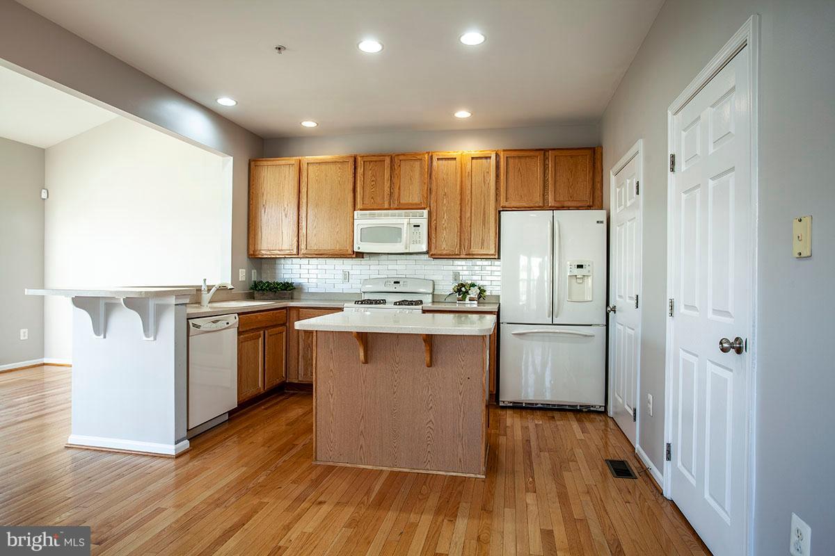 DORCHESTER VIEW - Residential