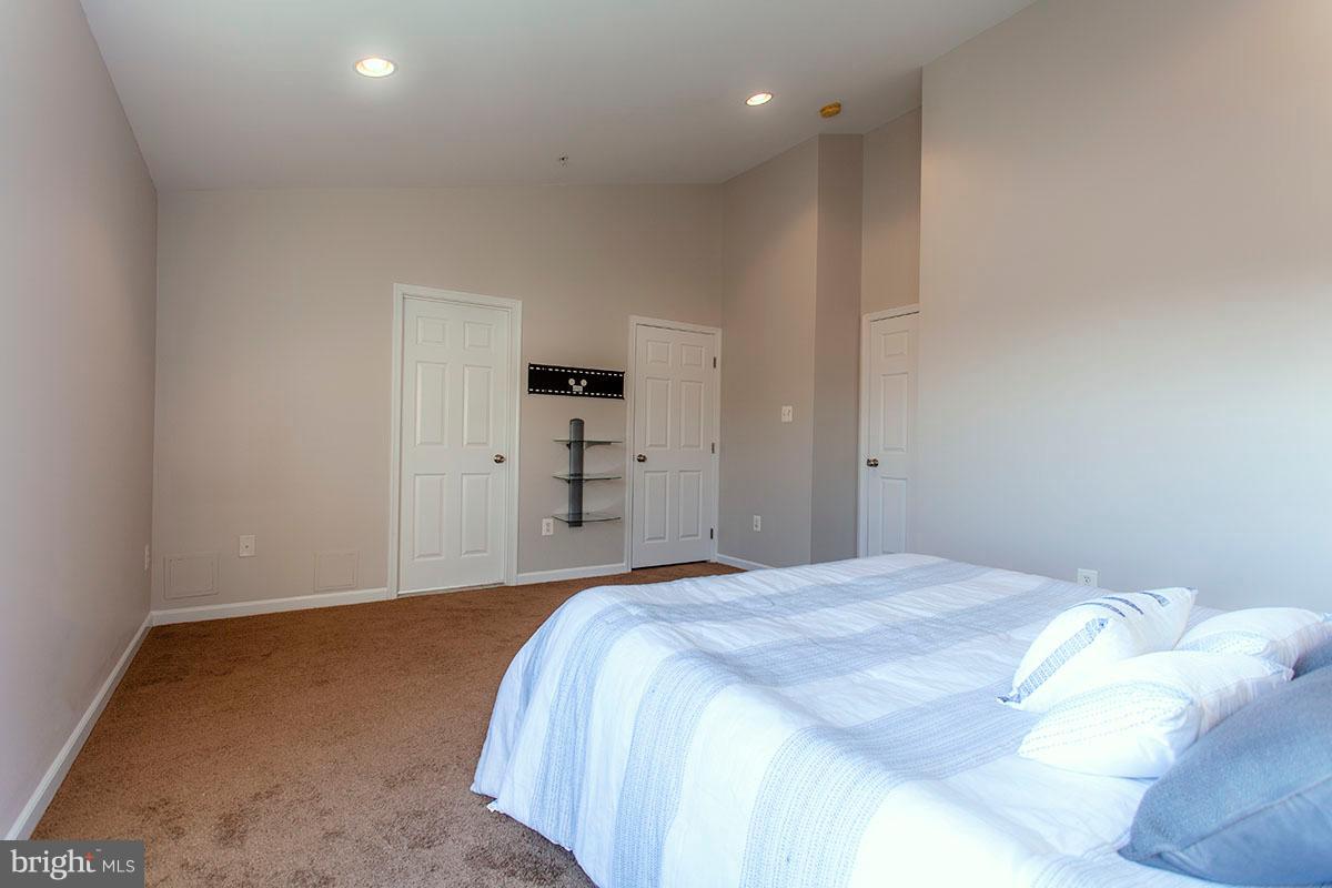 DORCHESTER VIEW - Residential