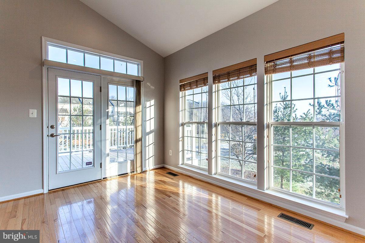 DORCHESTER VIEW - Residential