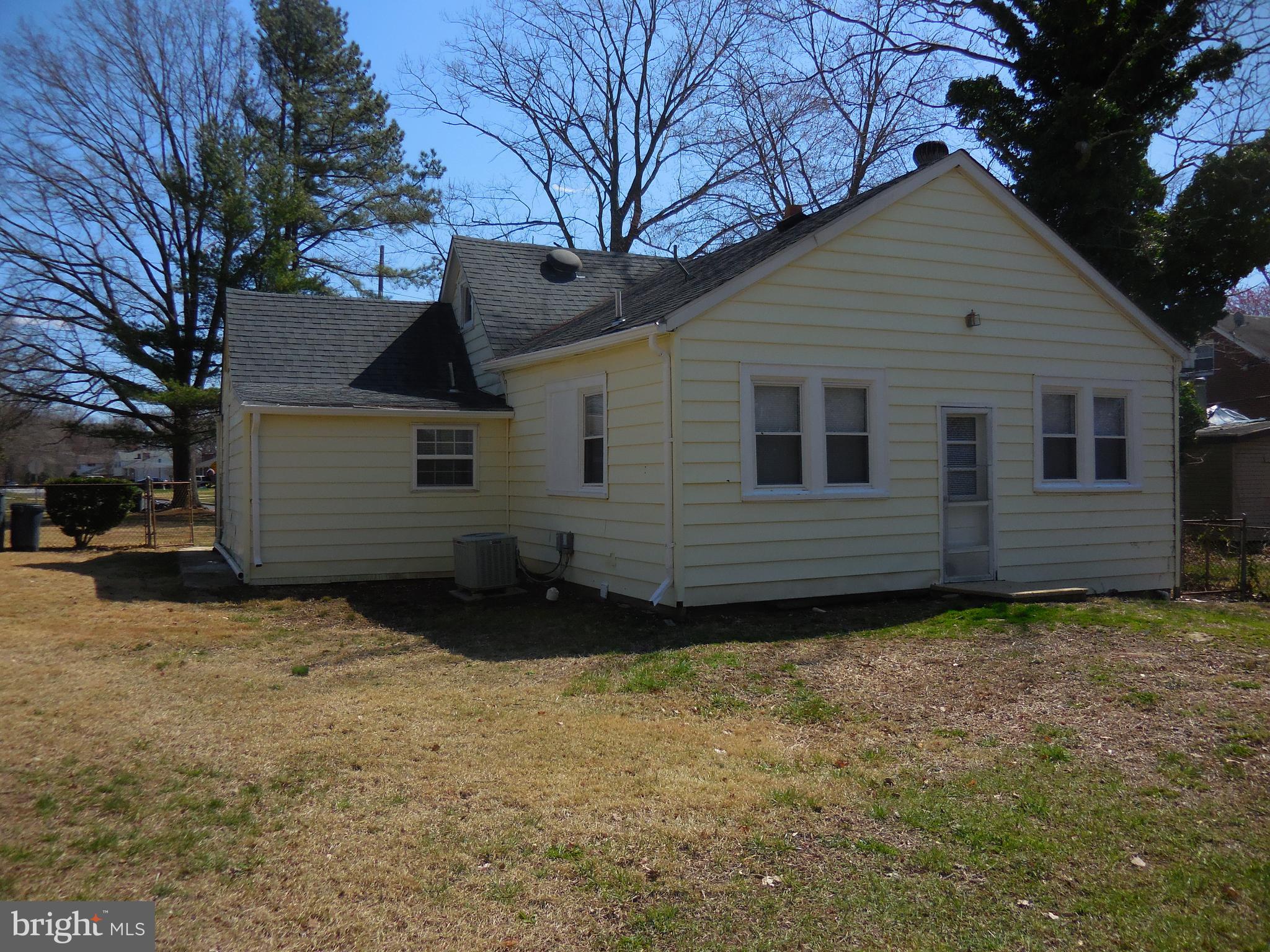 FORT WASHINGTON - Residential Lease