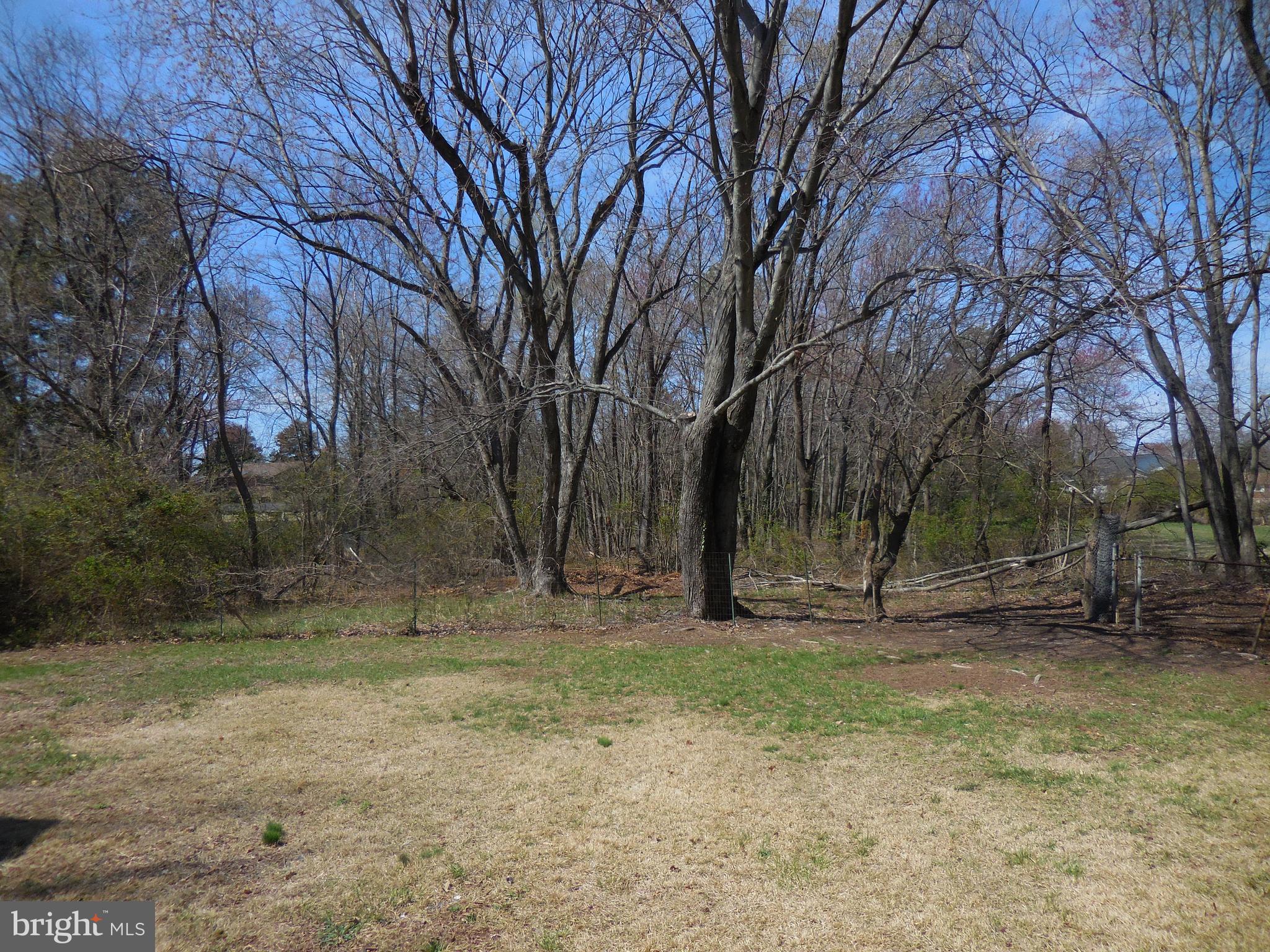 FORT WASHINGTON - Residential Lease