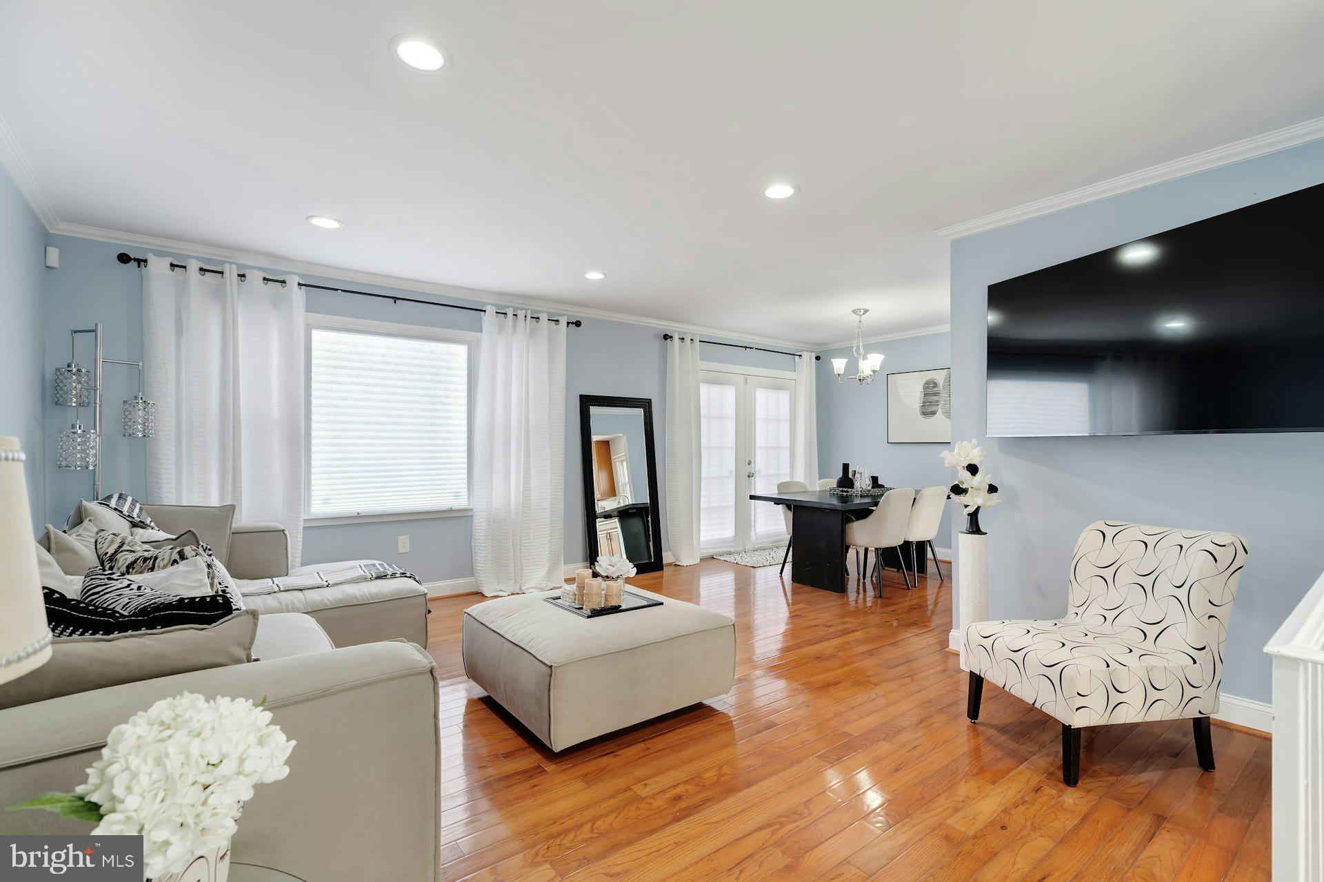 TANTALLON SOUTH - Residential Lease