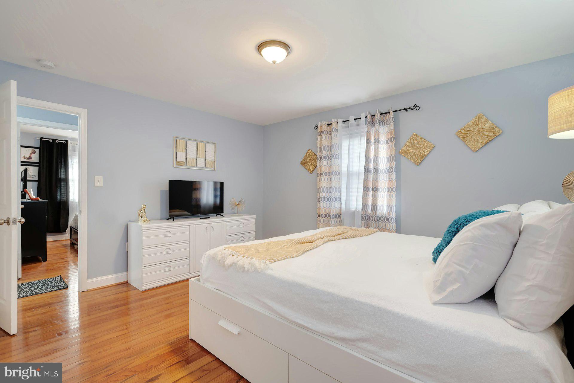 TANTALLON SOUTH - Residential Lease