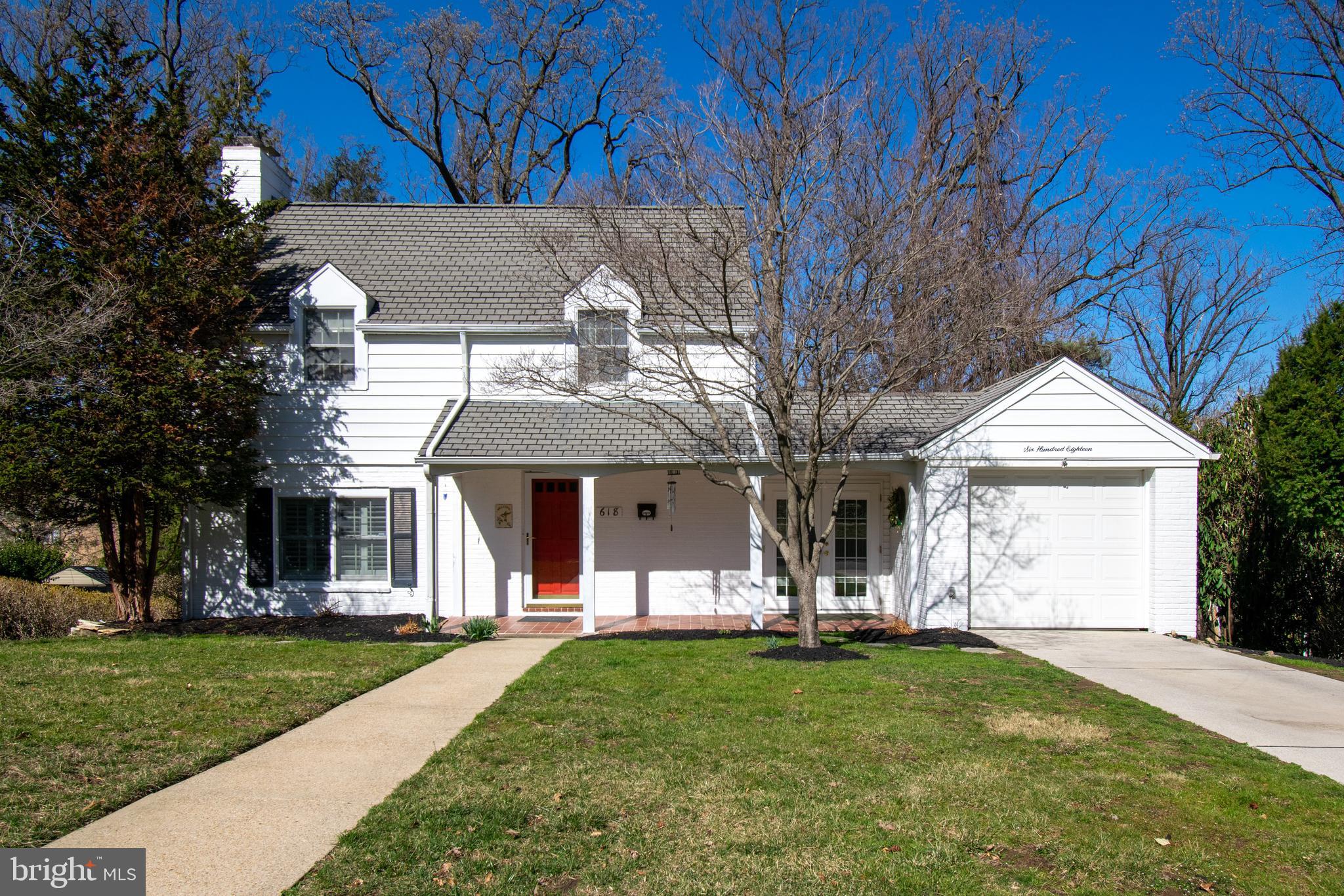 618 HASTINGS