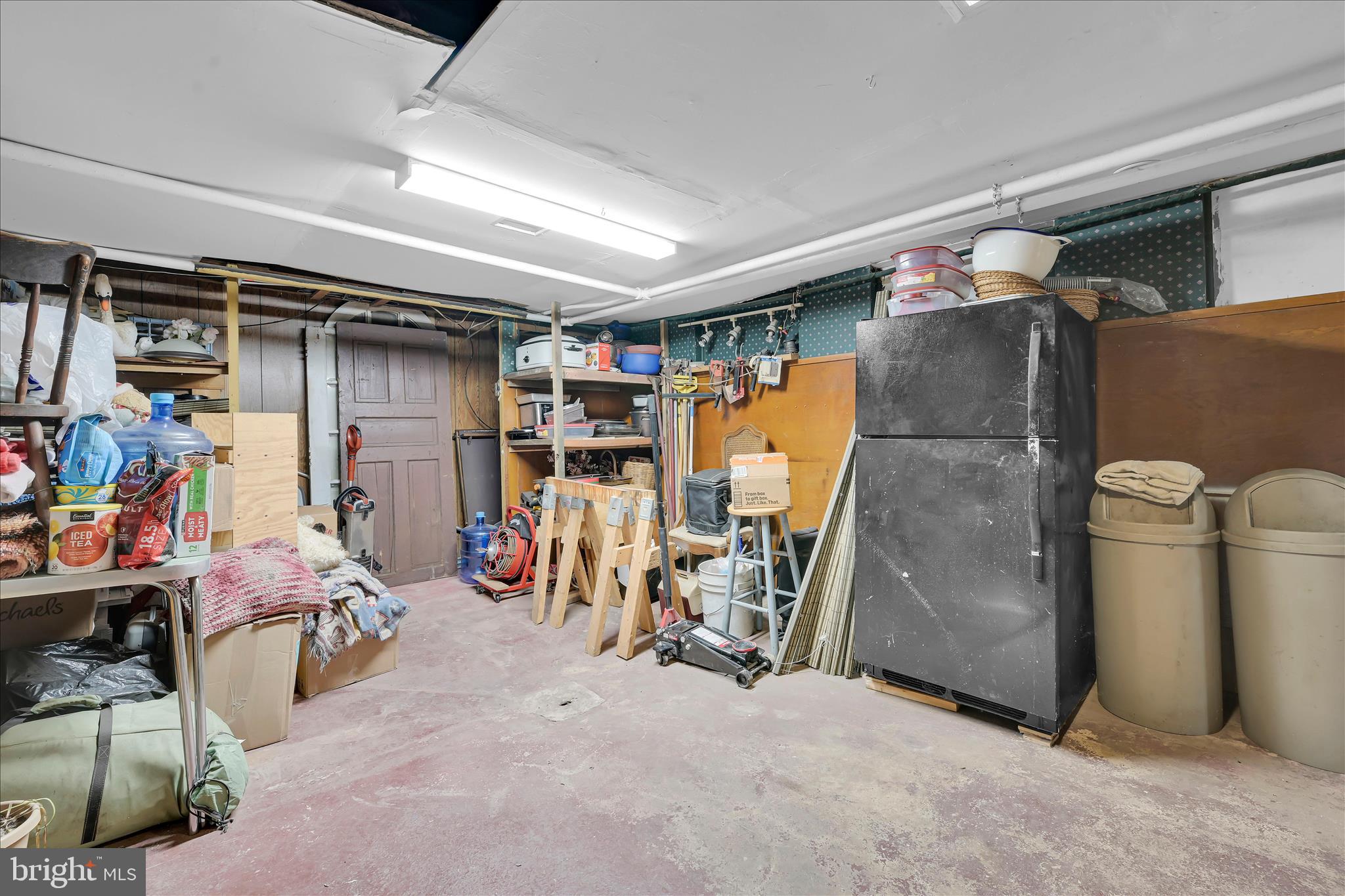 YORKVILLE - Residential