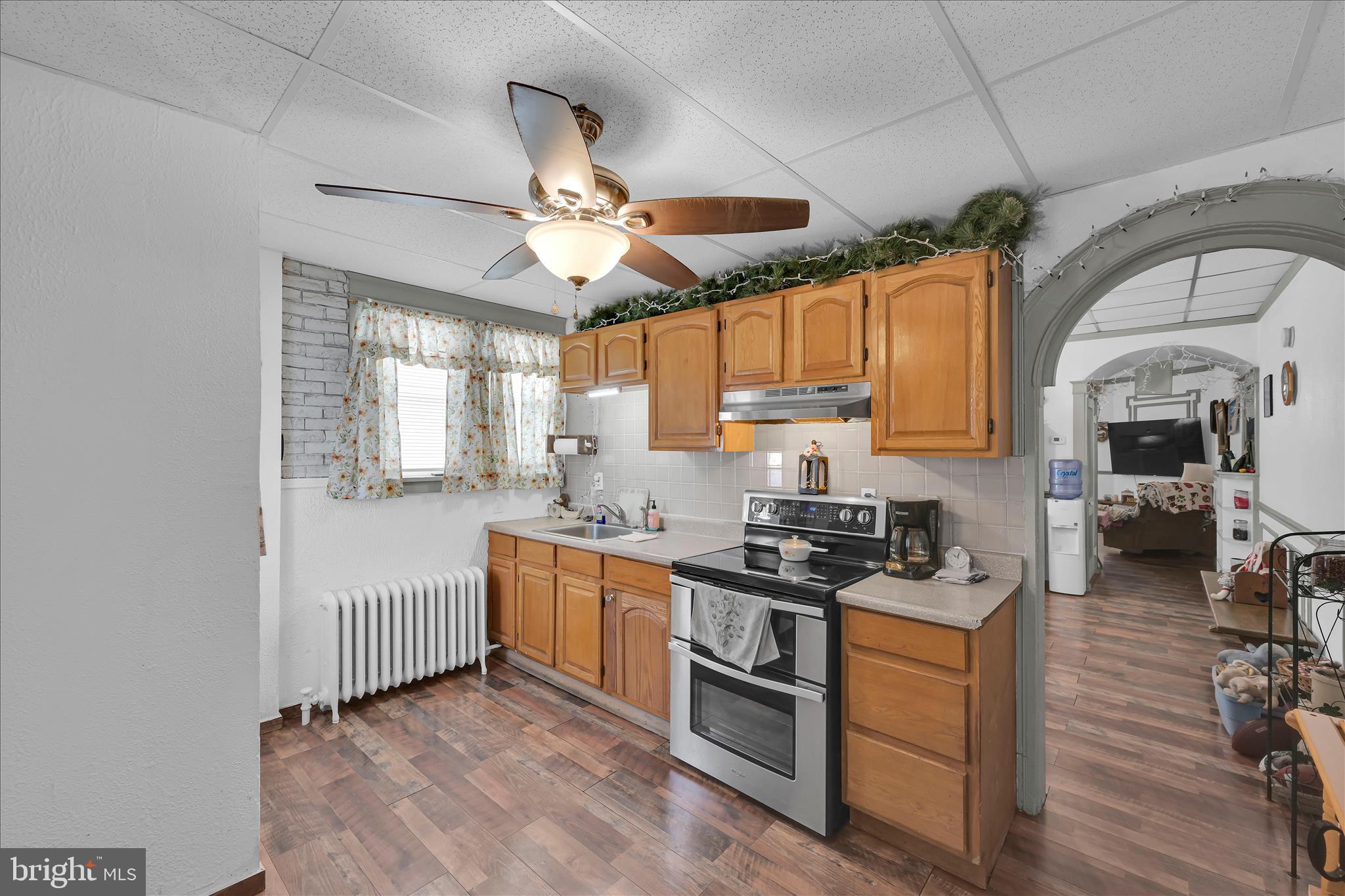 YORKVILLE - Residential