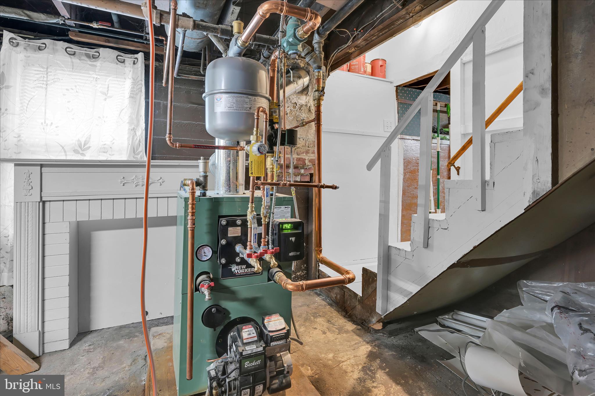 YORKVILLE - Residential