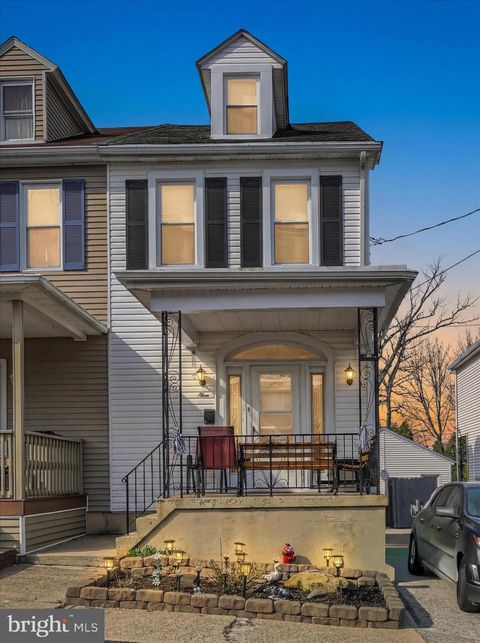 Photo of 9 N 22nd Street, POTTSVILLE, PA 17901 (MLS # PASK2026462)