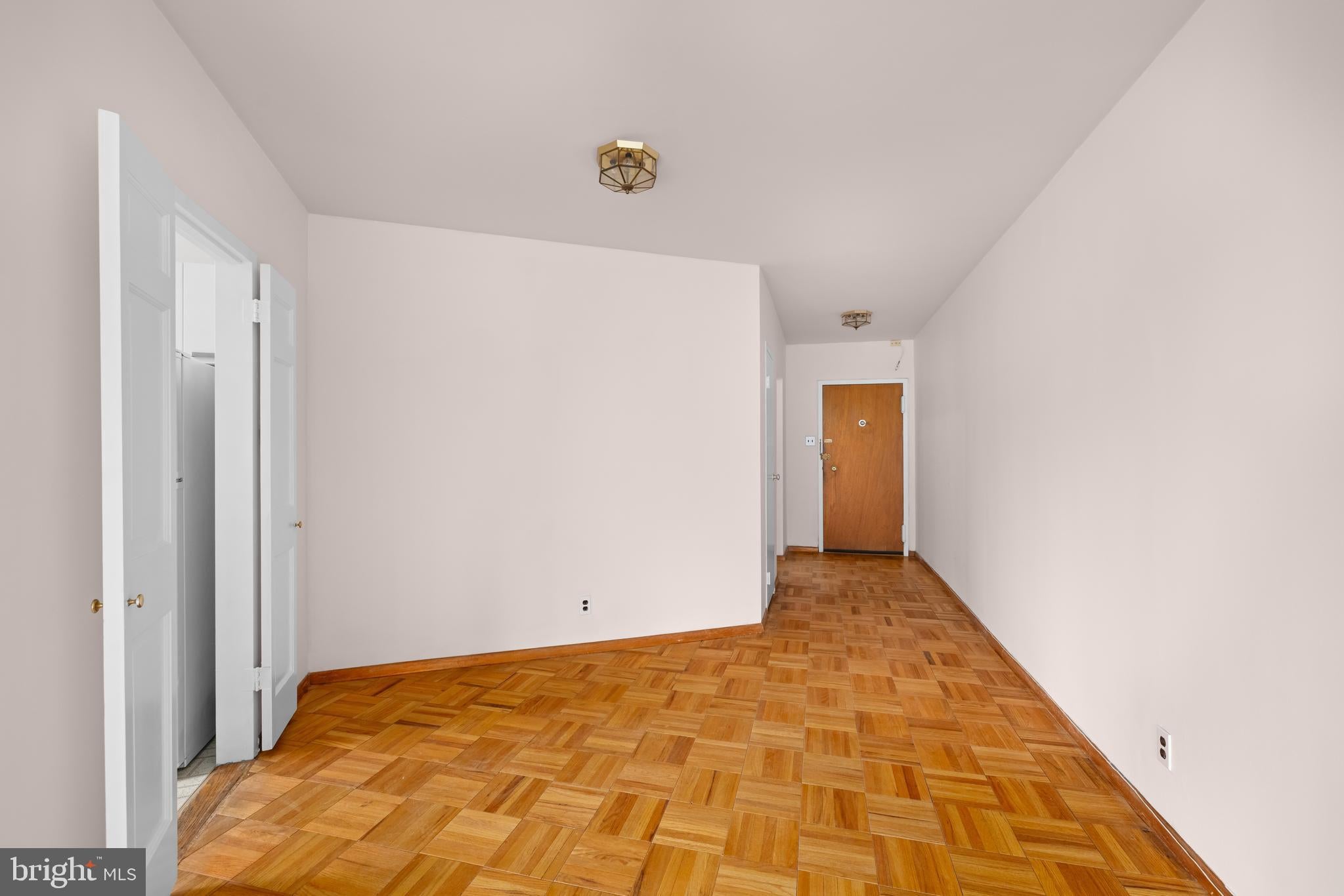 4200 CATHEDRAL AVENUE NW 901
