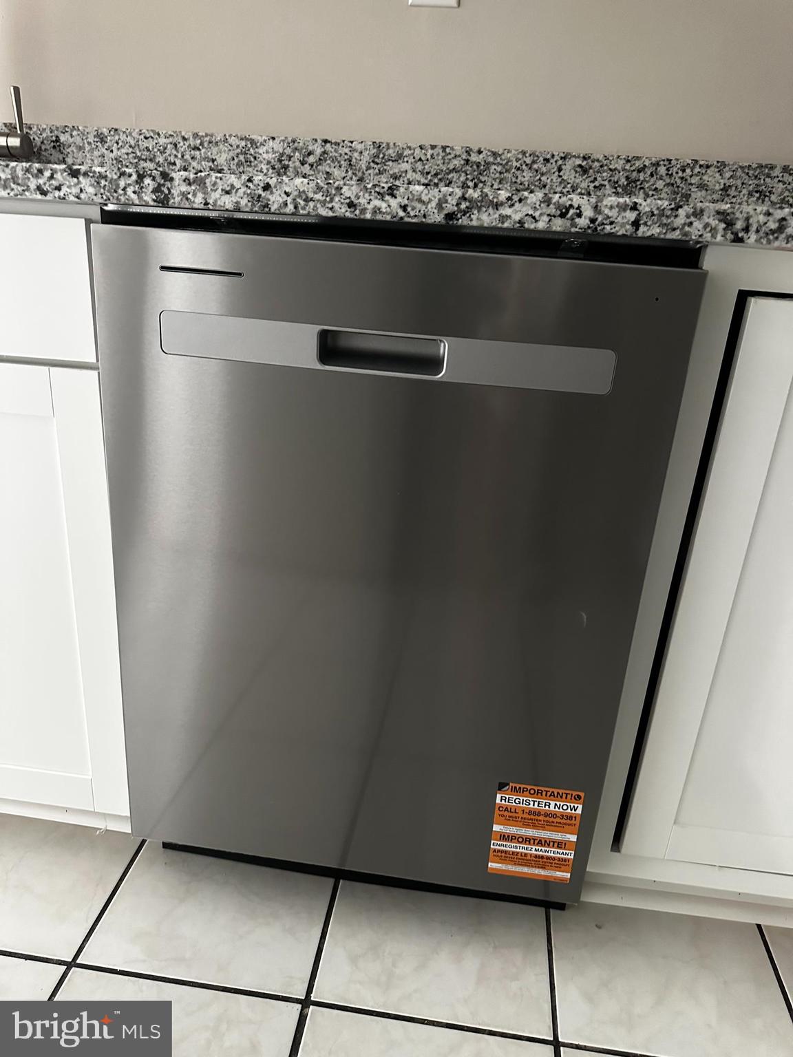 CENTRAL PARK TOWNHOMES - Residential Lease