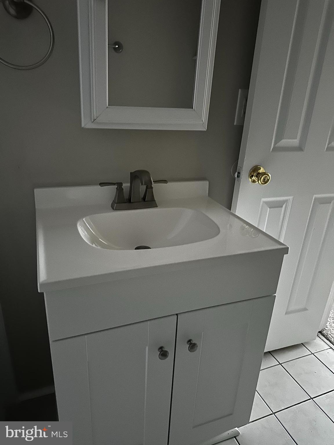 CENTRAL PARK TOWNHOMES - Residential Lease